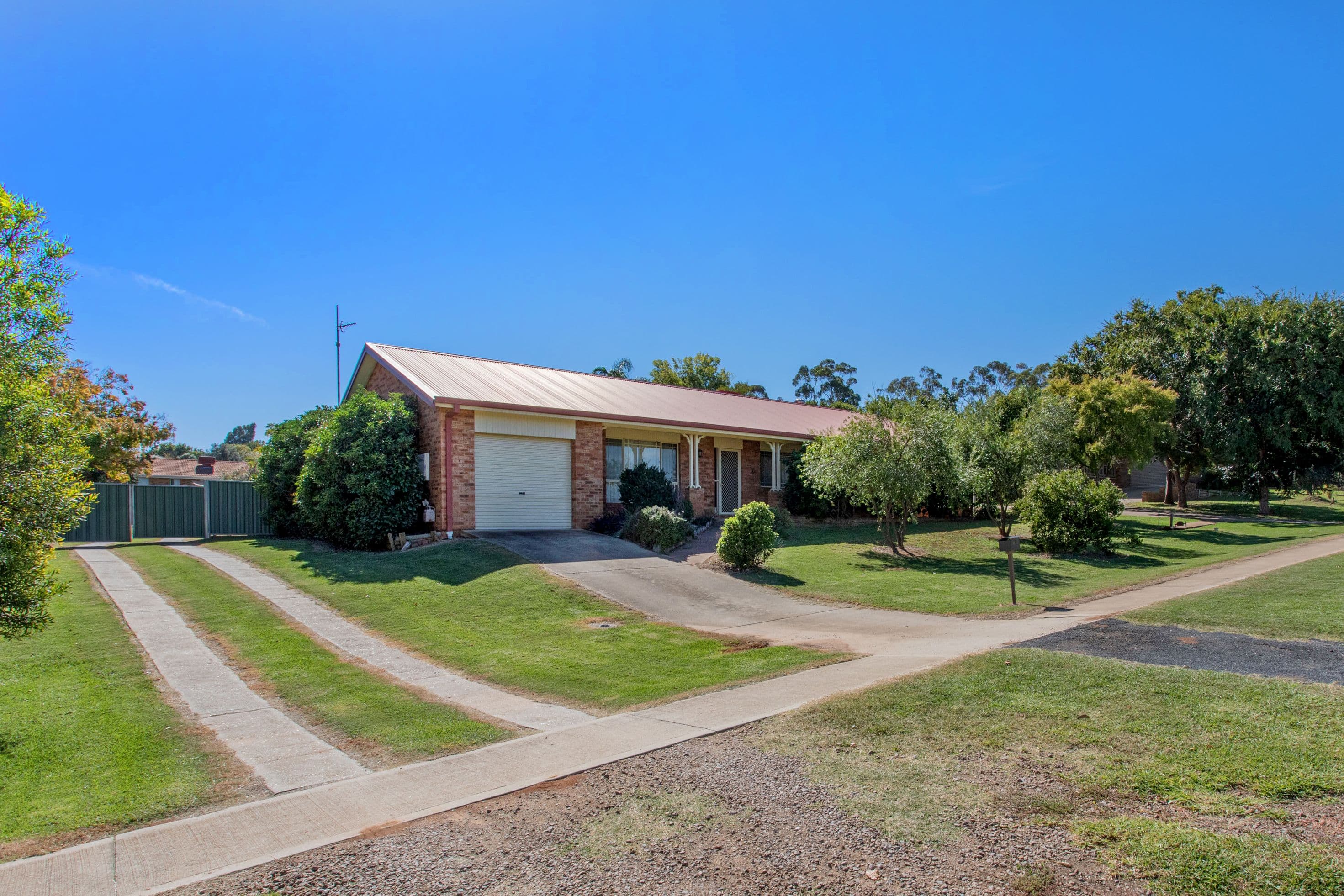 48 Evans Street, Cowra NSW 2794, Cowra - Image 1