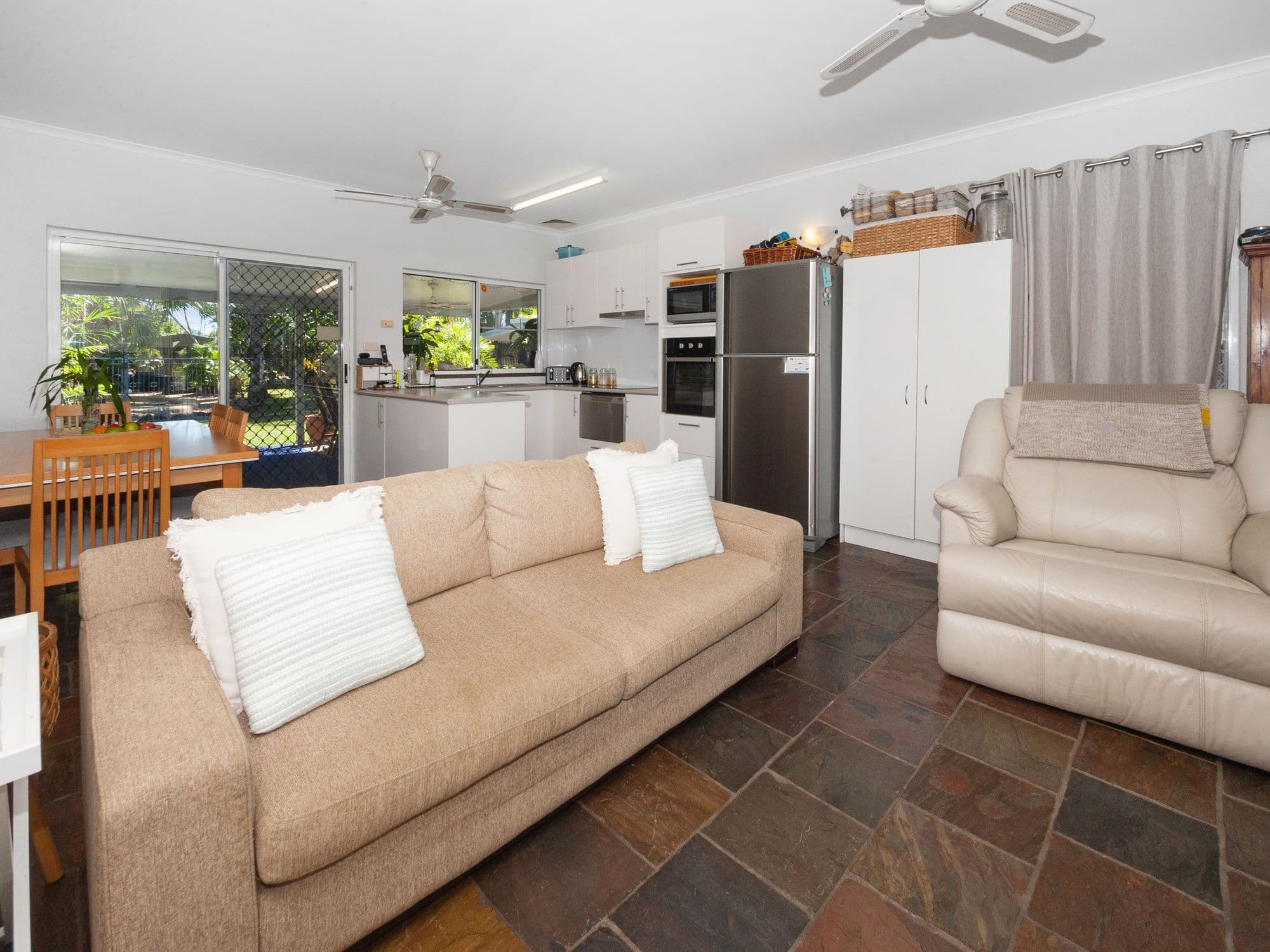 16 Bondi Crescent, Kewarra Beach QLD 4879, Kewarra Beach - Thumbnail 5