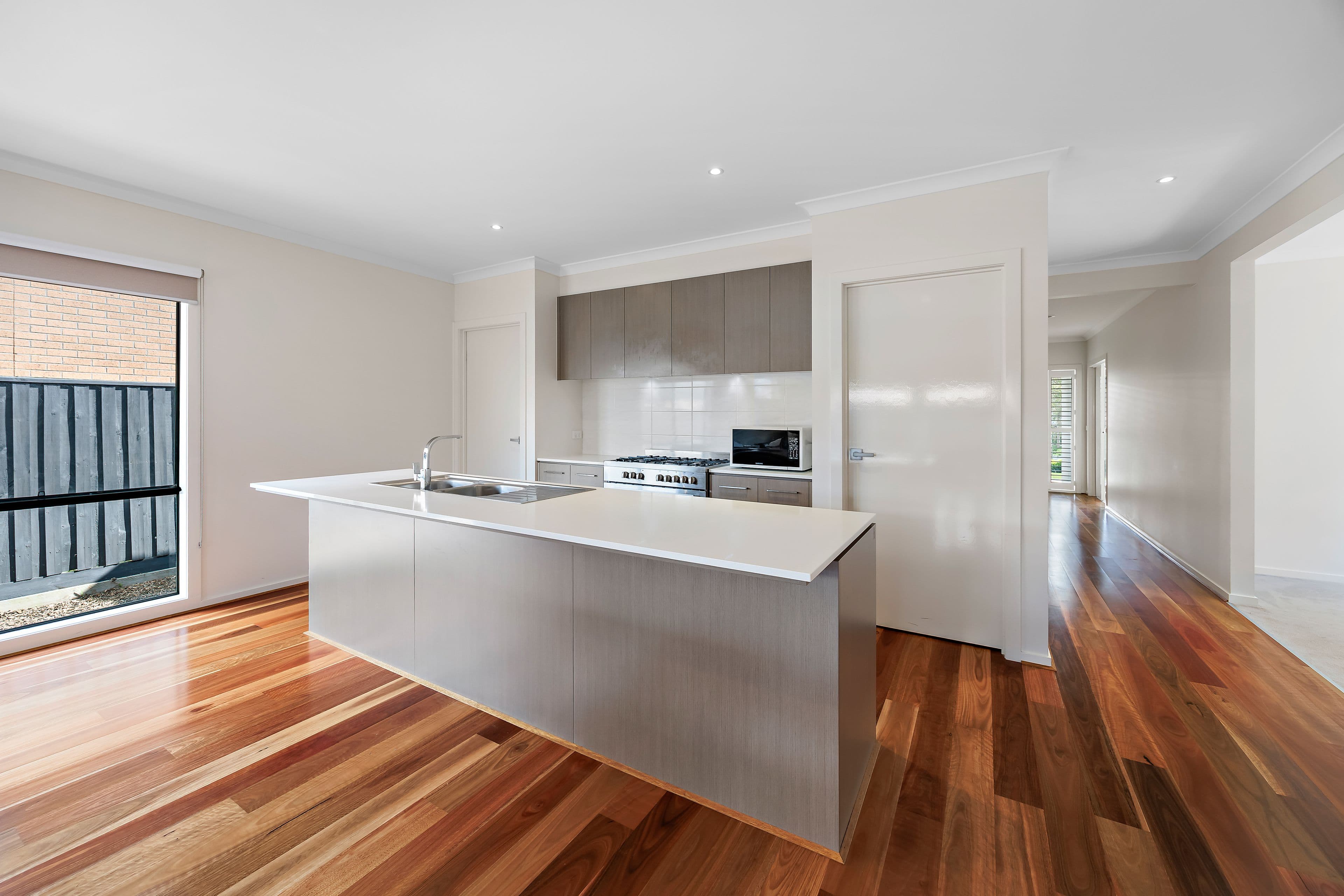 54 Ramornie Loop, Wollert VIC 3750, Wollert - Thumbnail 3