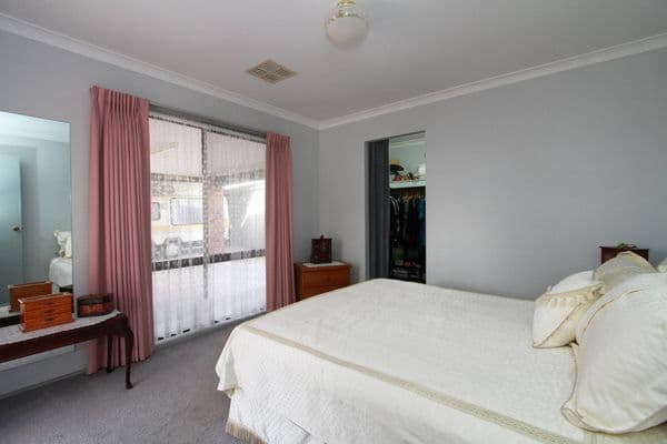 19 Kilby Court, KANGAROO FLAT VIC 3555, Kangaroo Flat - Thumbnail 6