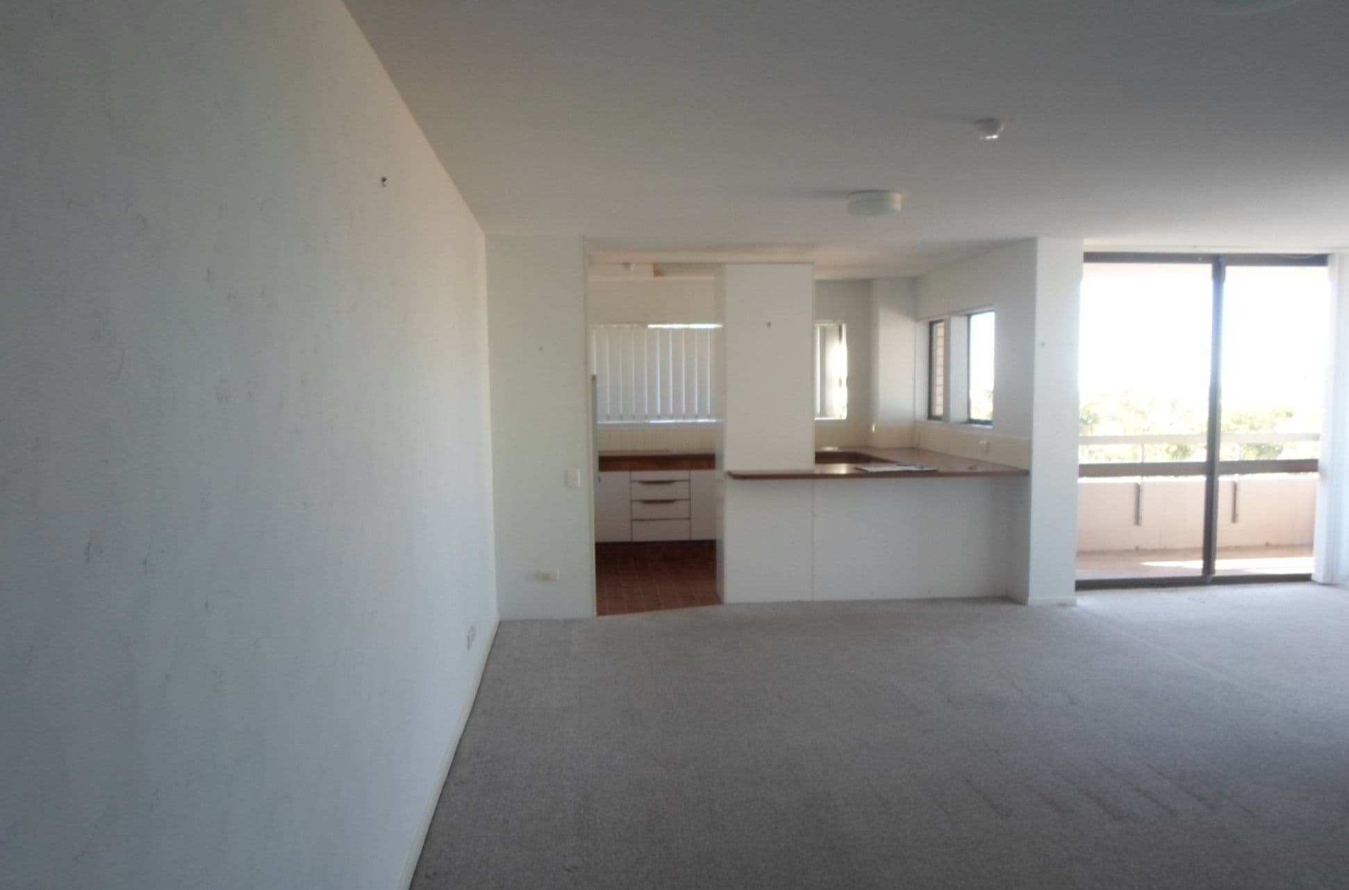 Unit 10 'Kig Heights' 14 Queen Street, Kings Beach QLD 4551, Kings Beach - Thumbnail 3