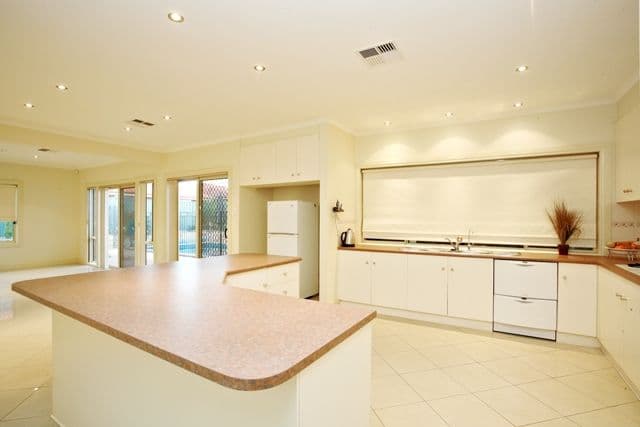 70  Applecross Drive, BLAKEVIEW SA 5114, Blakeview - Thumbnail 3