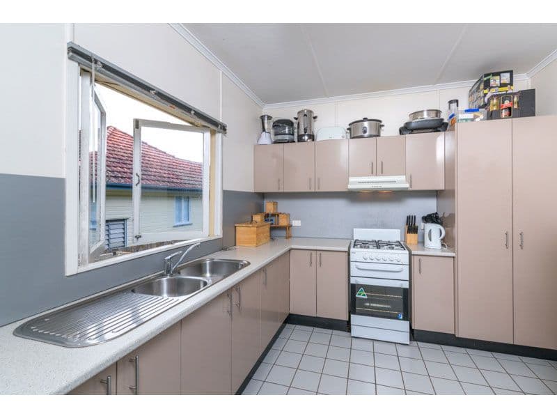 2 View Road, ENOGGERA QLD 4051, Enoggera - Thumbnail 3