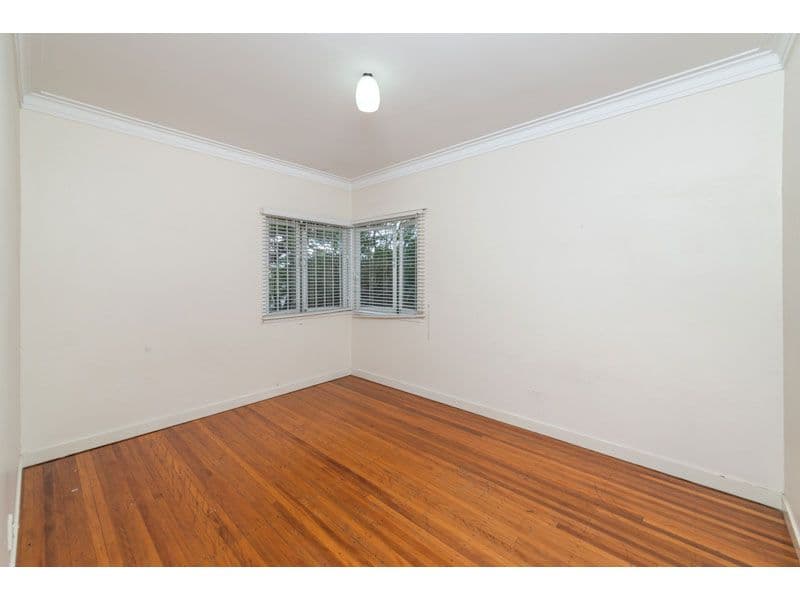 2 View Road, ENOGGERA QLD 4051, Enoggera - Thumbnail 4