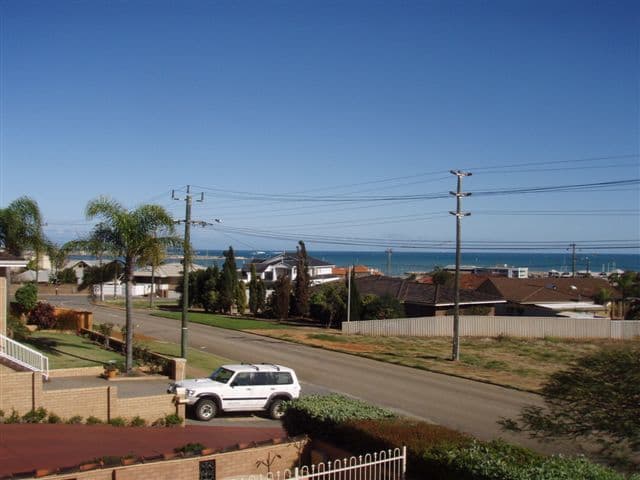 6 Victoria Street, GERALDTON WA 6530, Geraldton - Thumbnail 8