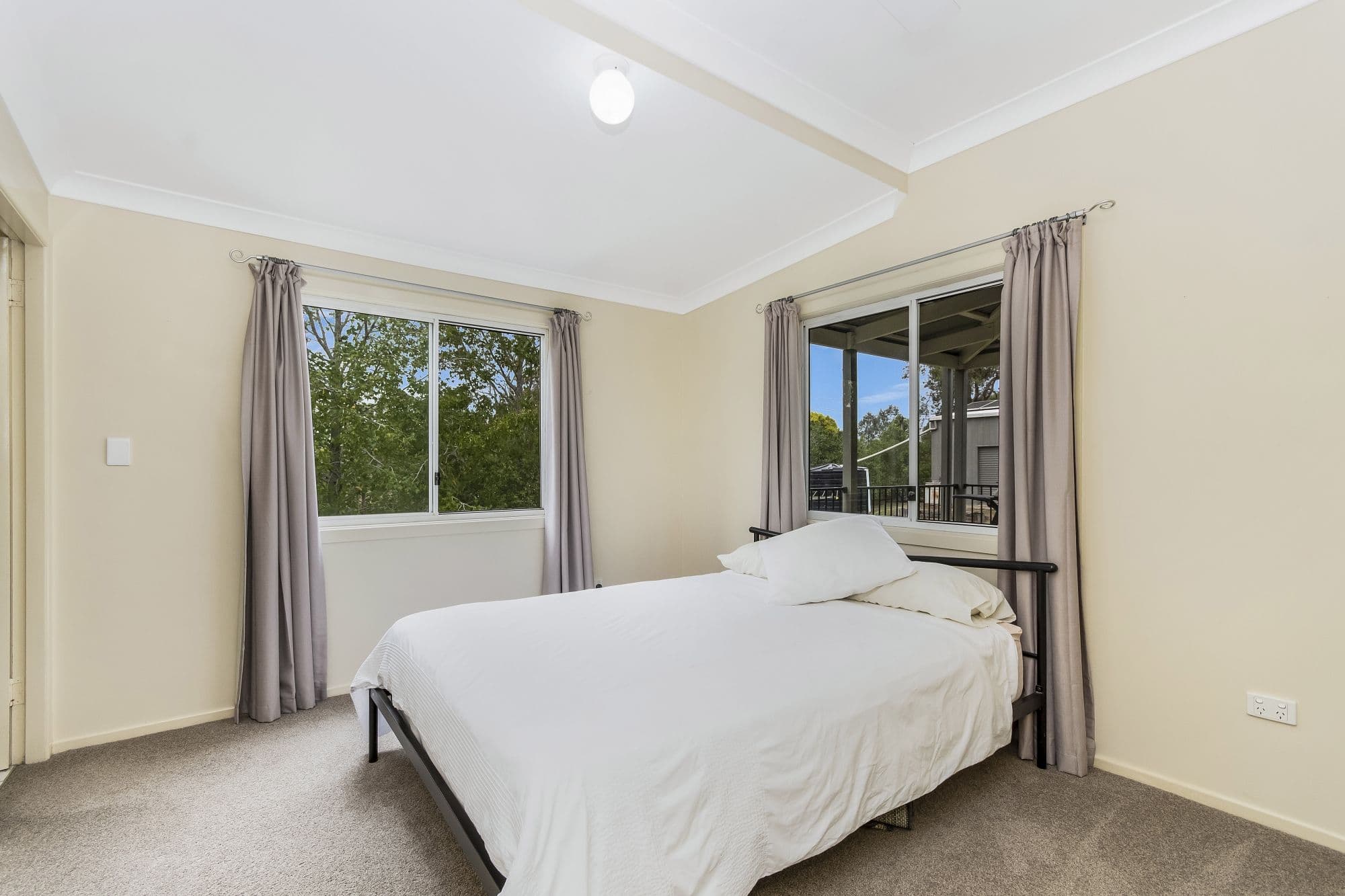 21 Ruthven Street, Lawrence - Thumbnail 6