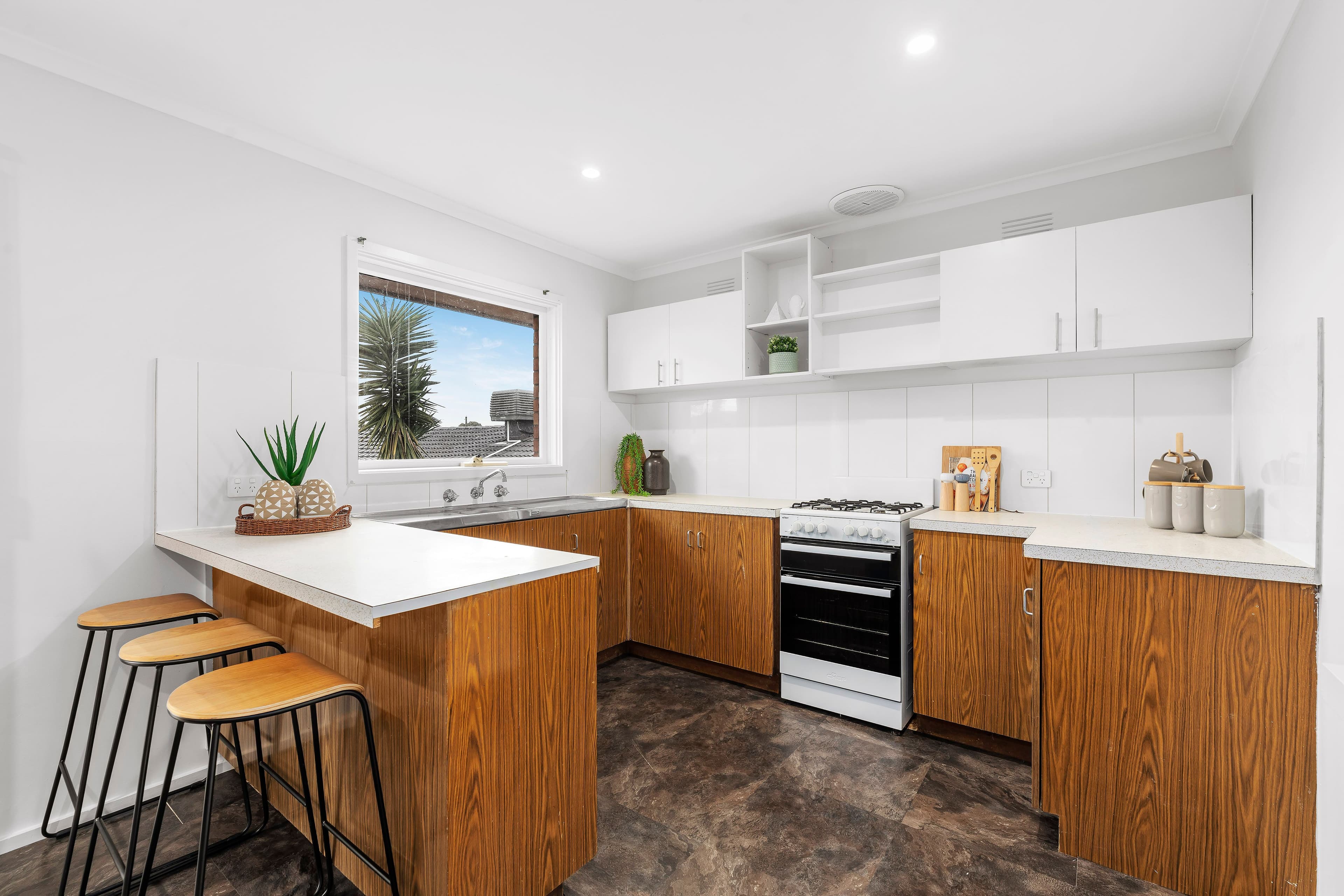 10 Patricia Avenue, Bundoora VIC 3083, Bundoora - Thumbnail 3