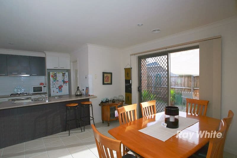 11-13 Elizabeth Street, CRANBOURNE NORTH VIC 3977, Cranbourne North - Thumbnail 8
