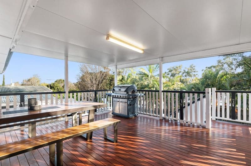 53 Yanderra Avenue, Arana Hills - Thumbnail 4