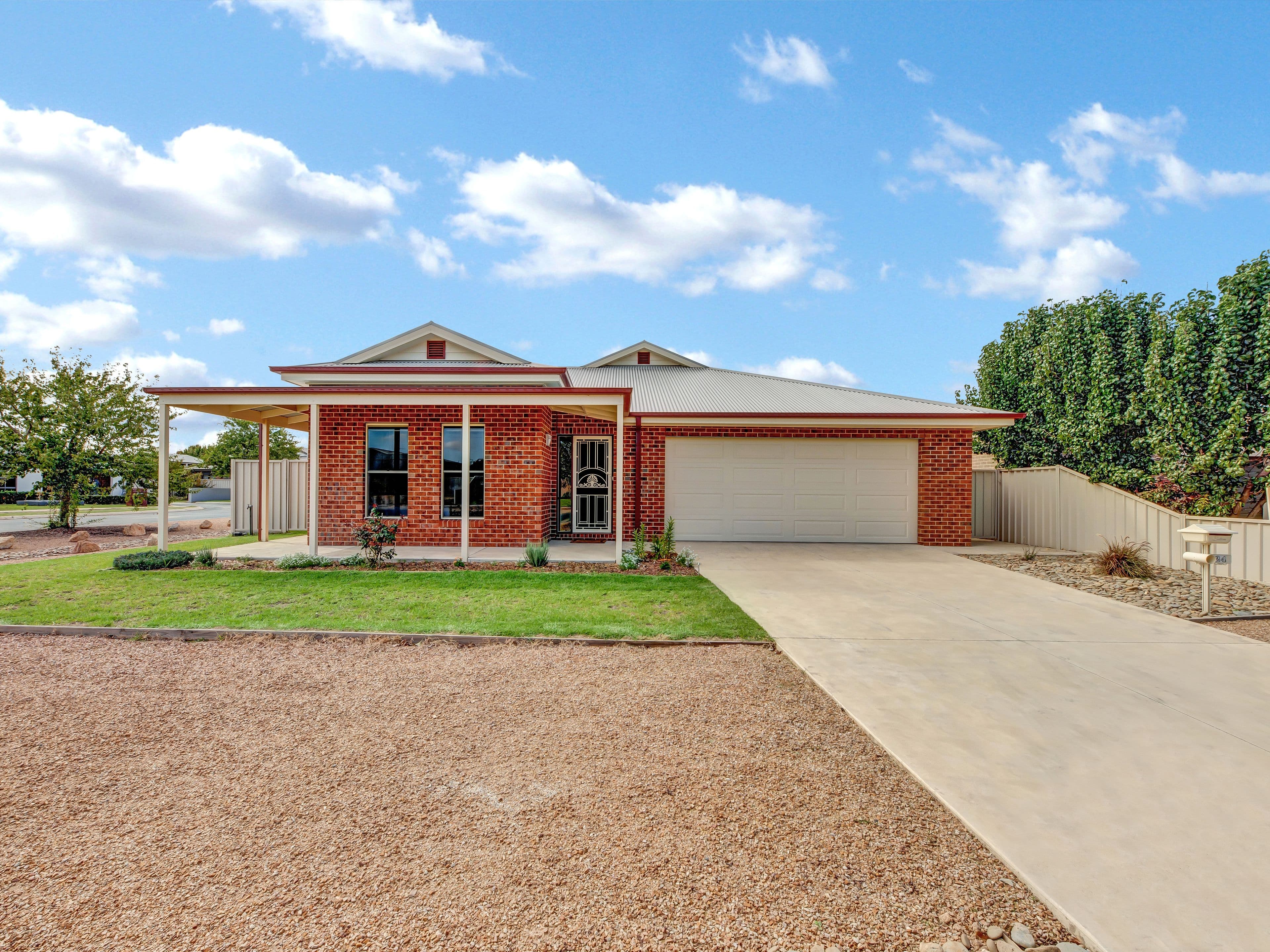 24 Fiona Drive, Yarrawonga VIC 3730, Yarrawonga - Image 1