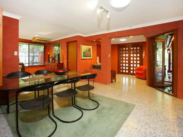 10 Dunbarton Avenue, Bundall QLD 4217, Bundall - Thumbnail 6