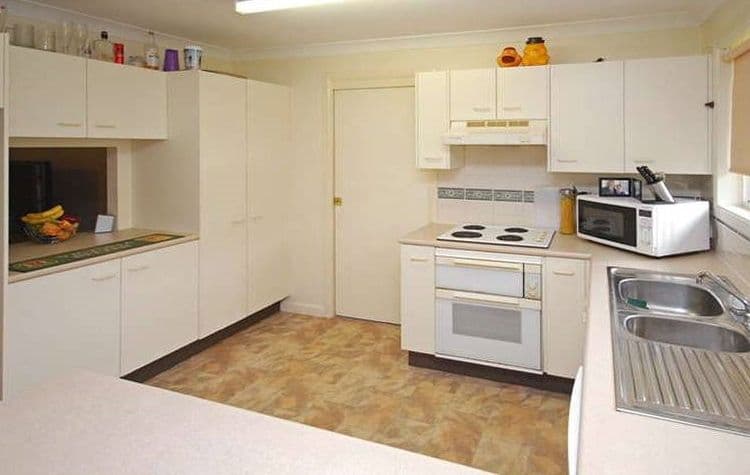 14 Olakuna Crescent, Ferny Hills QLD 4055, Ferny Hills - Thumbnail 3