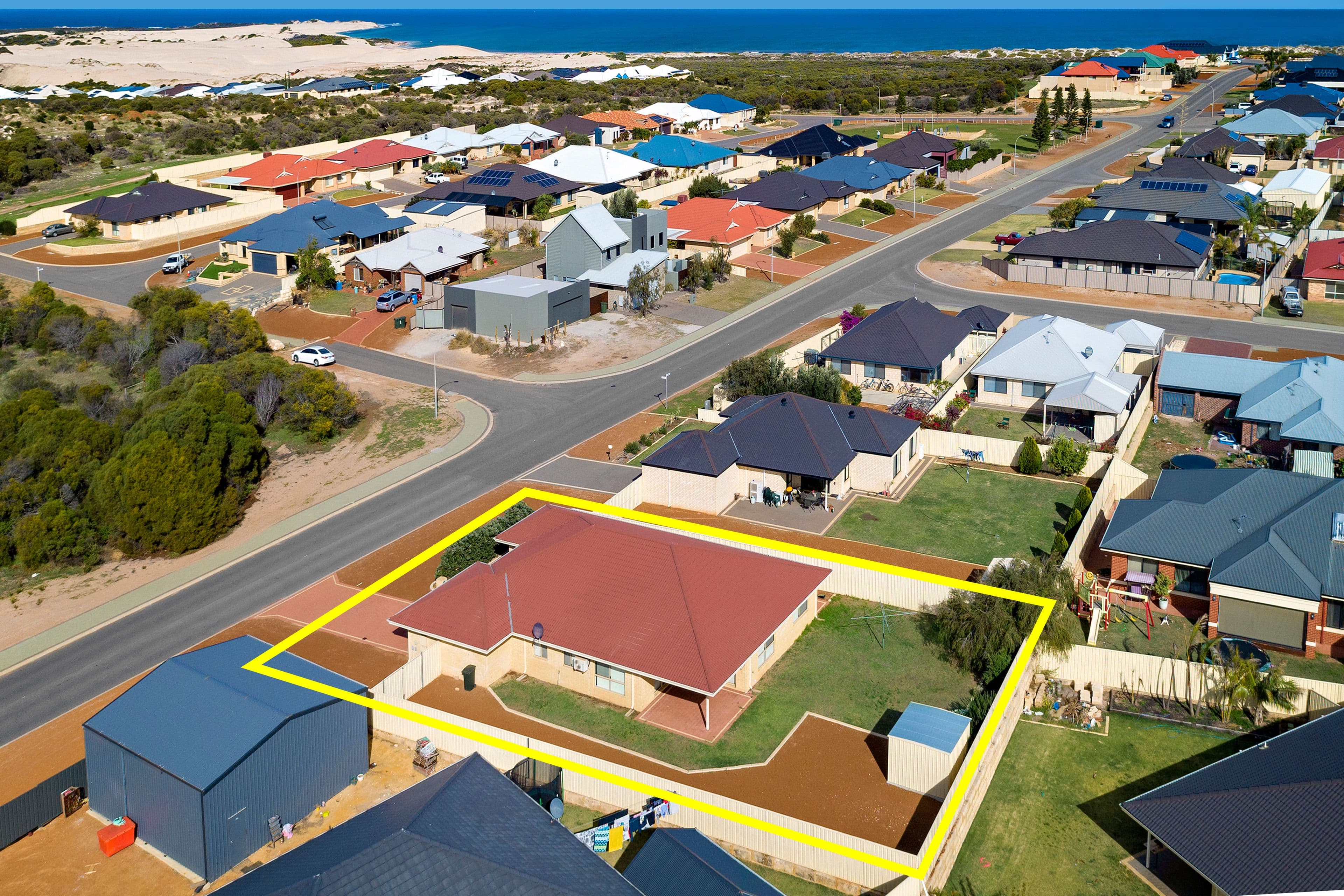 55 Columbus Boulevard, Wandina WA 6530, Wandina - Thumbnail 2