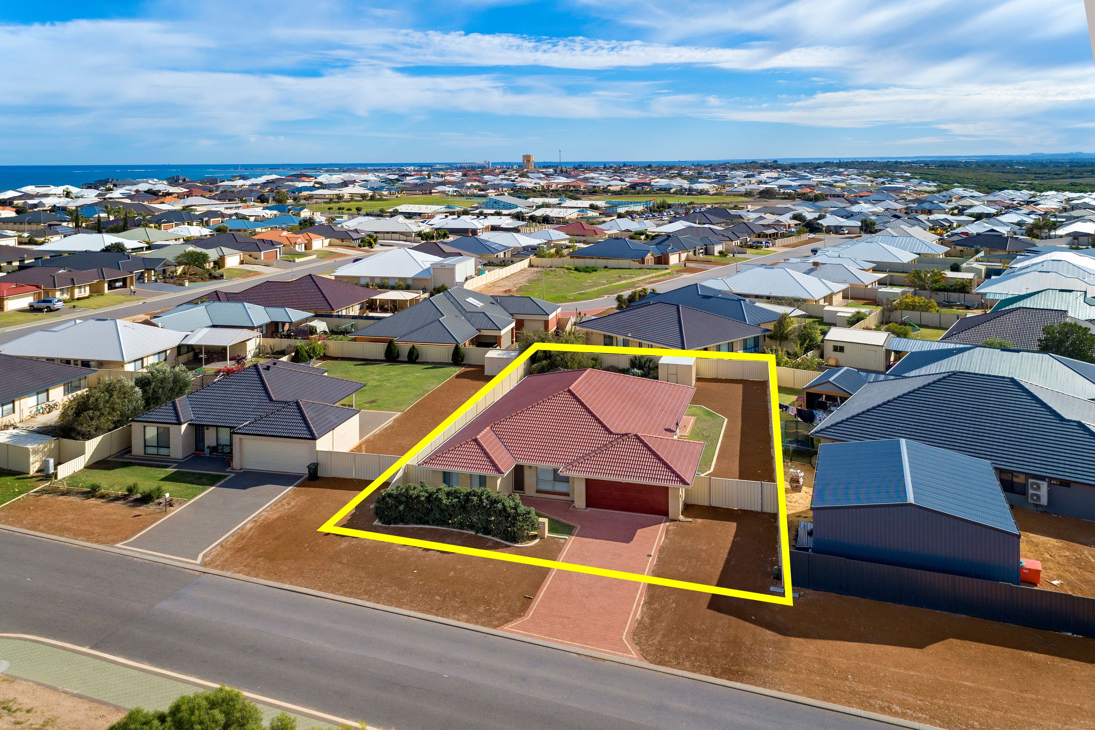 55 Columbus Boulevard, Wandina WA 6530, Wandina - Thumbnail 3
