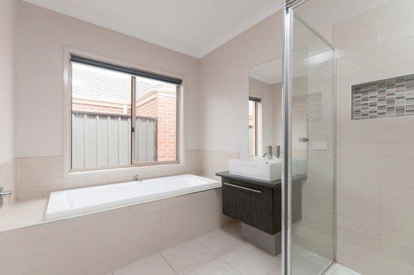 10 Eveline Street, CRAIGIEBURN VIC 3064, Craigieburn - Thumbnail 7