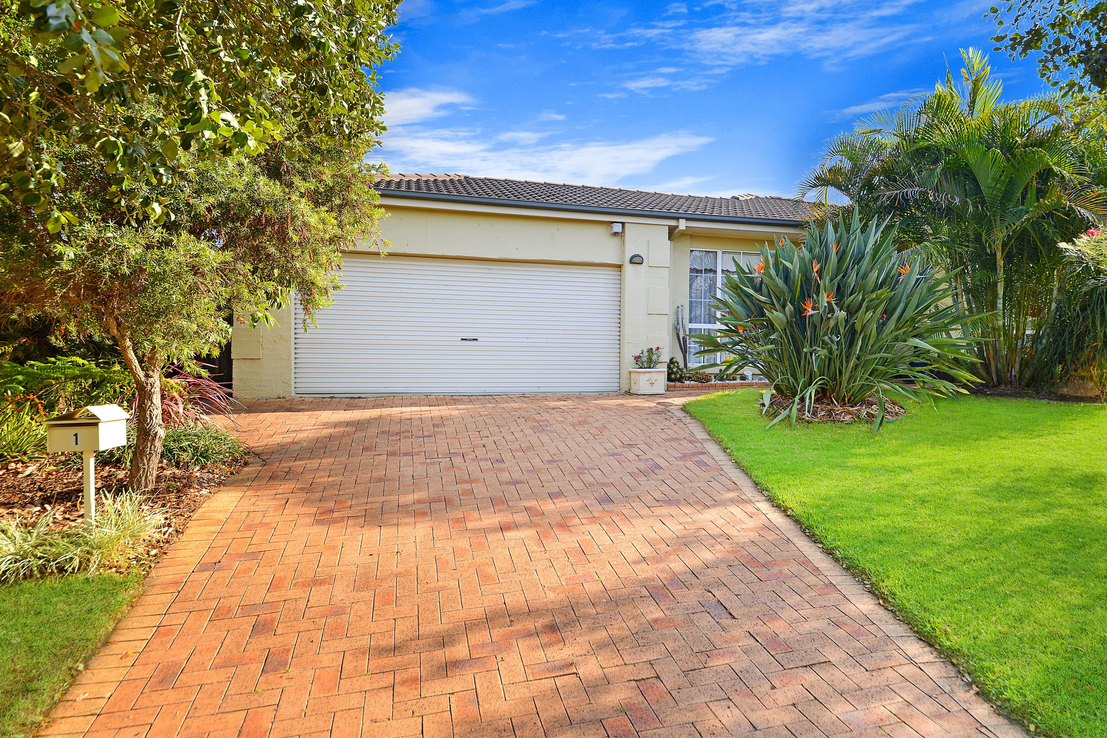 1 Apache Grove, Stanhope Gardens - Image 1