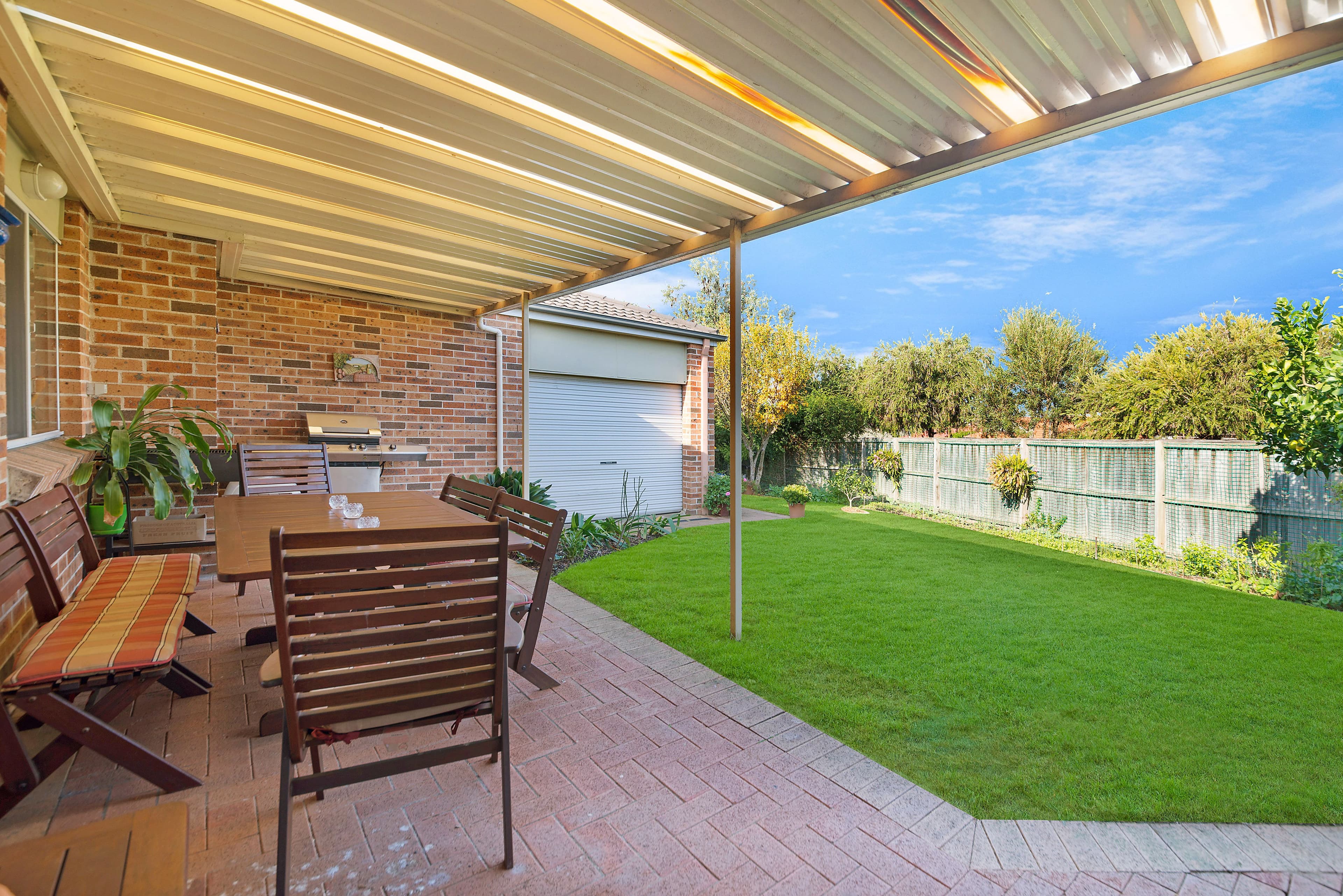 1 Apache Grove, Stanhope Gardens - Thumbnail 2