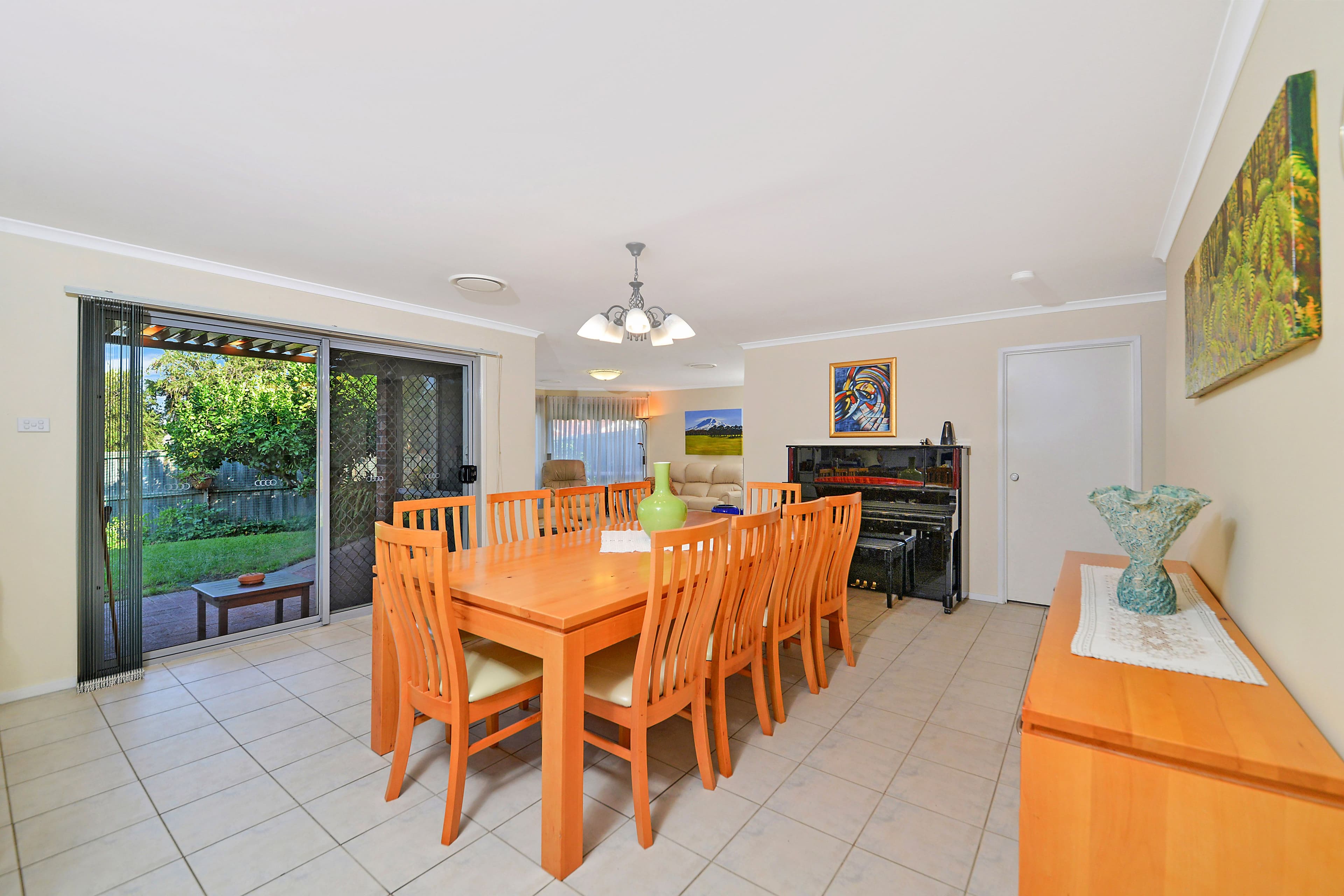 1 Apache Grove, Stanhope Gardens - Thumbnail 3