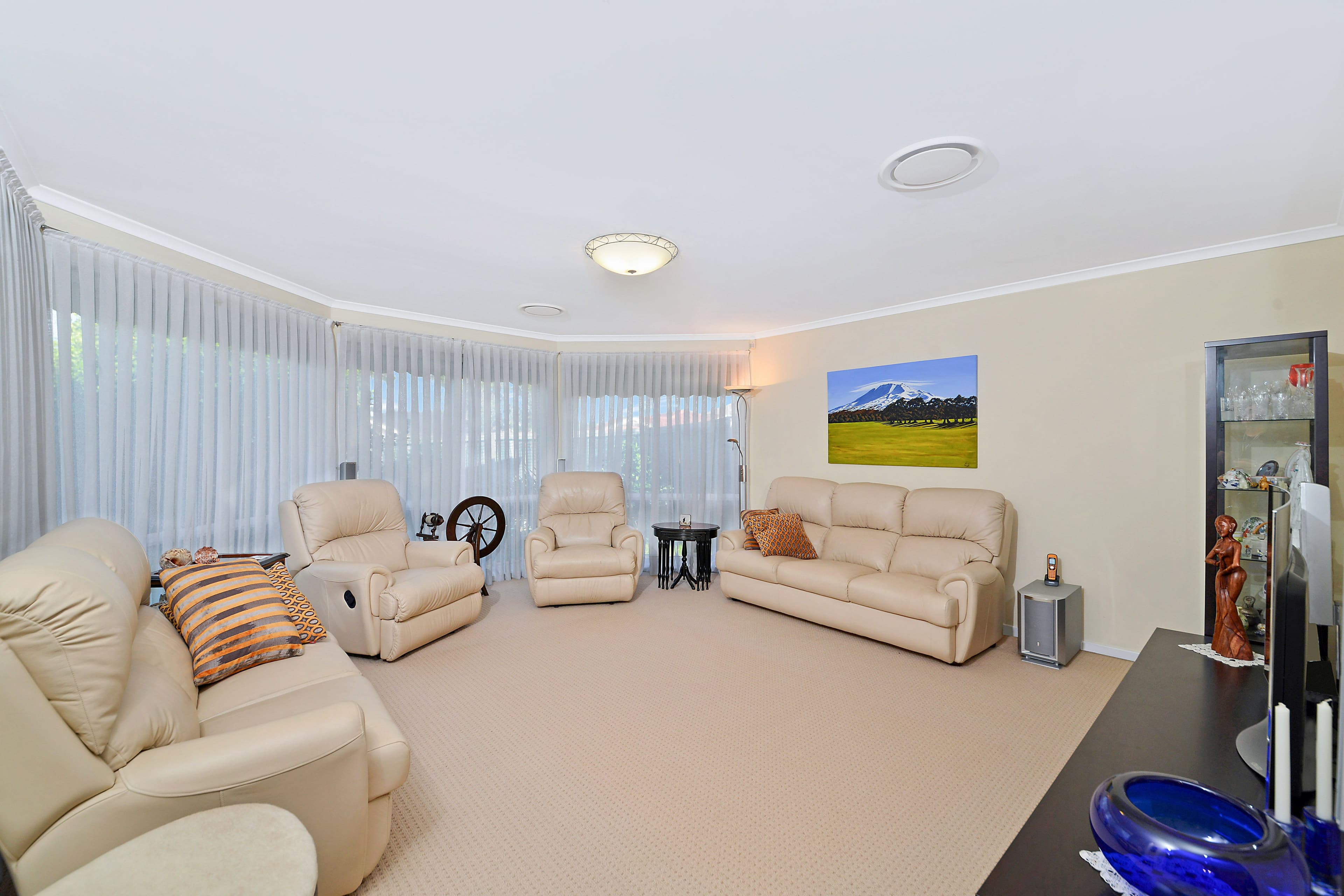 1 Apache Grove, Stanhope Gardens - Thumbnail 4