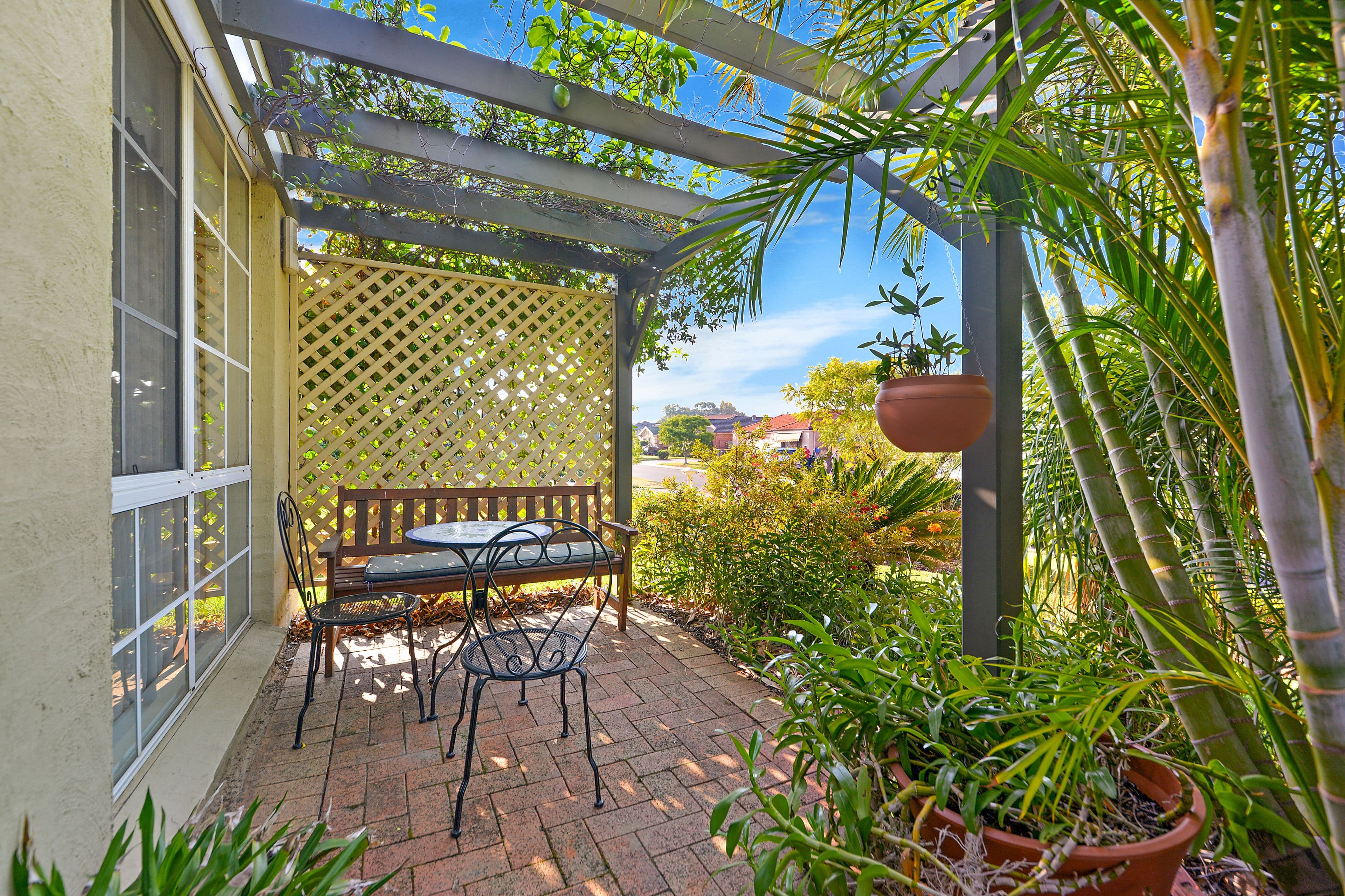 1 Apache Grove, Stanhope Gardens - Thumbnail 7