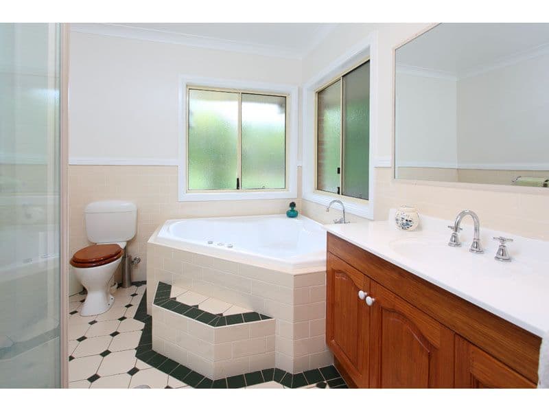 34 Midwood Court, Samford Valley QLD 4520, Samford Valley - Thumbnail 8