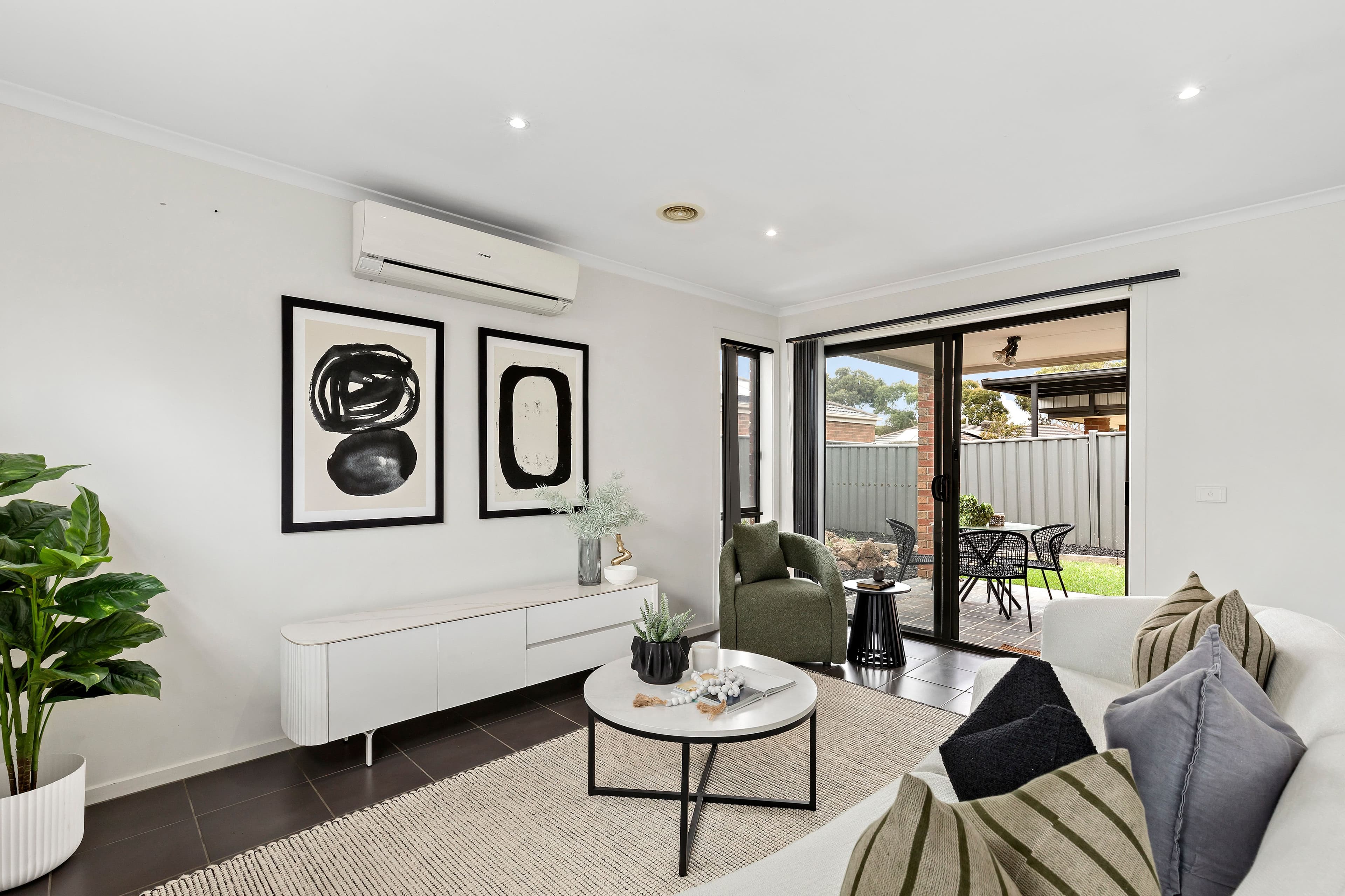 2 Yalding Place, Deer Park VIC 3023, Deer Park - Thumbnail 4