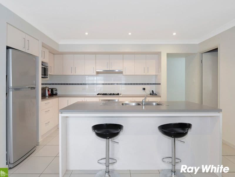 18 Waterford Terrace, Albion Park NSW 2527, Albion Park - Thumbnail 2