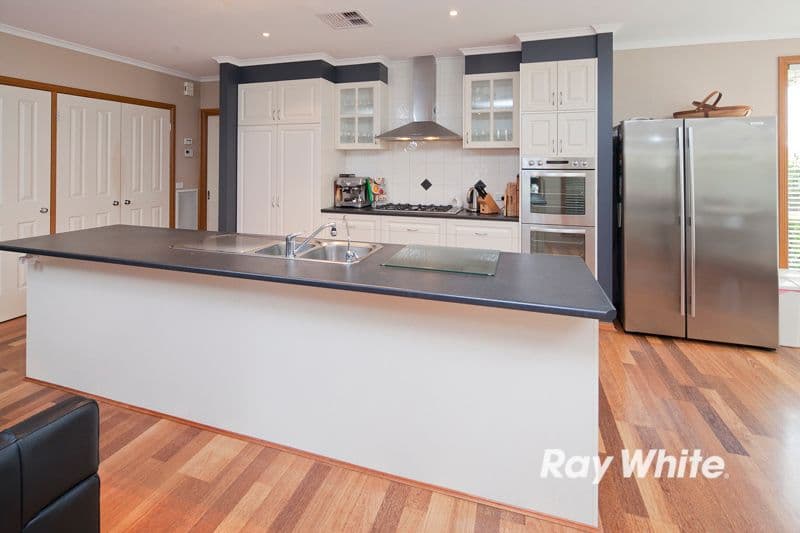 8 Collina Court, LANGWARRIN VIC 3910, Langwarrin - Thumbnail 5