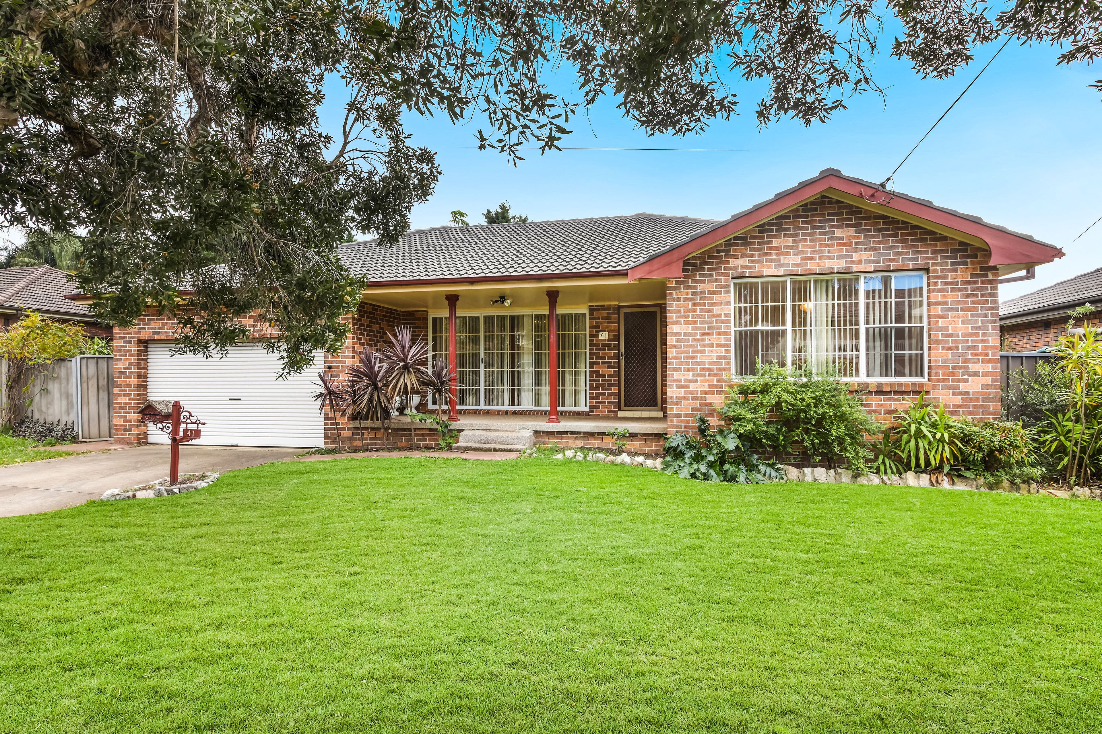 41 Lewis Street, Regents Park - Image 1