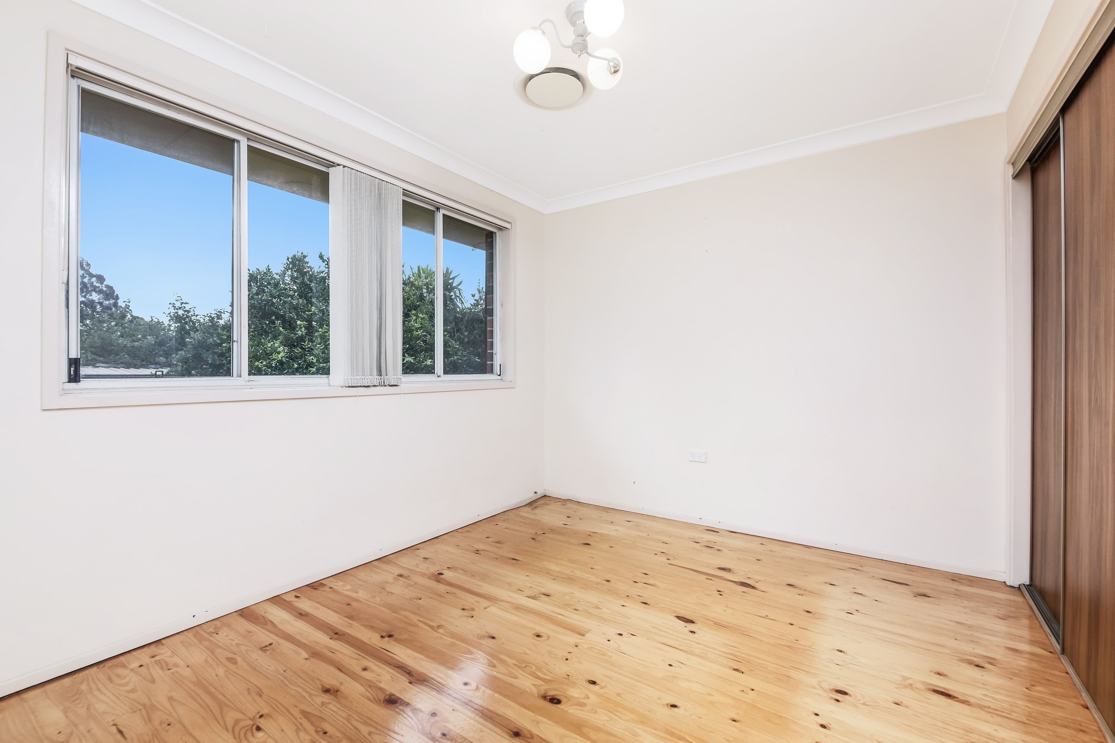 41 Lewis Street, Regents Park - Thumbnail 6