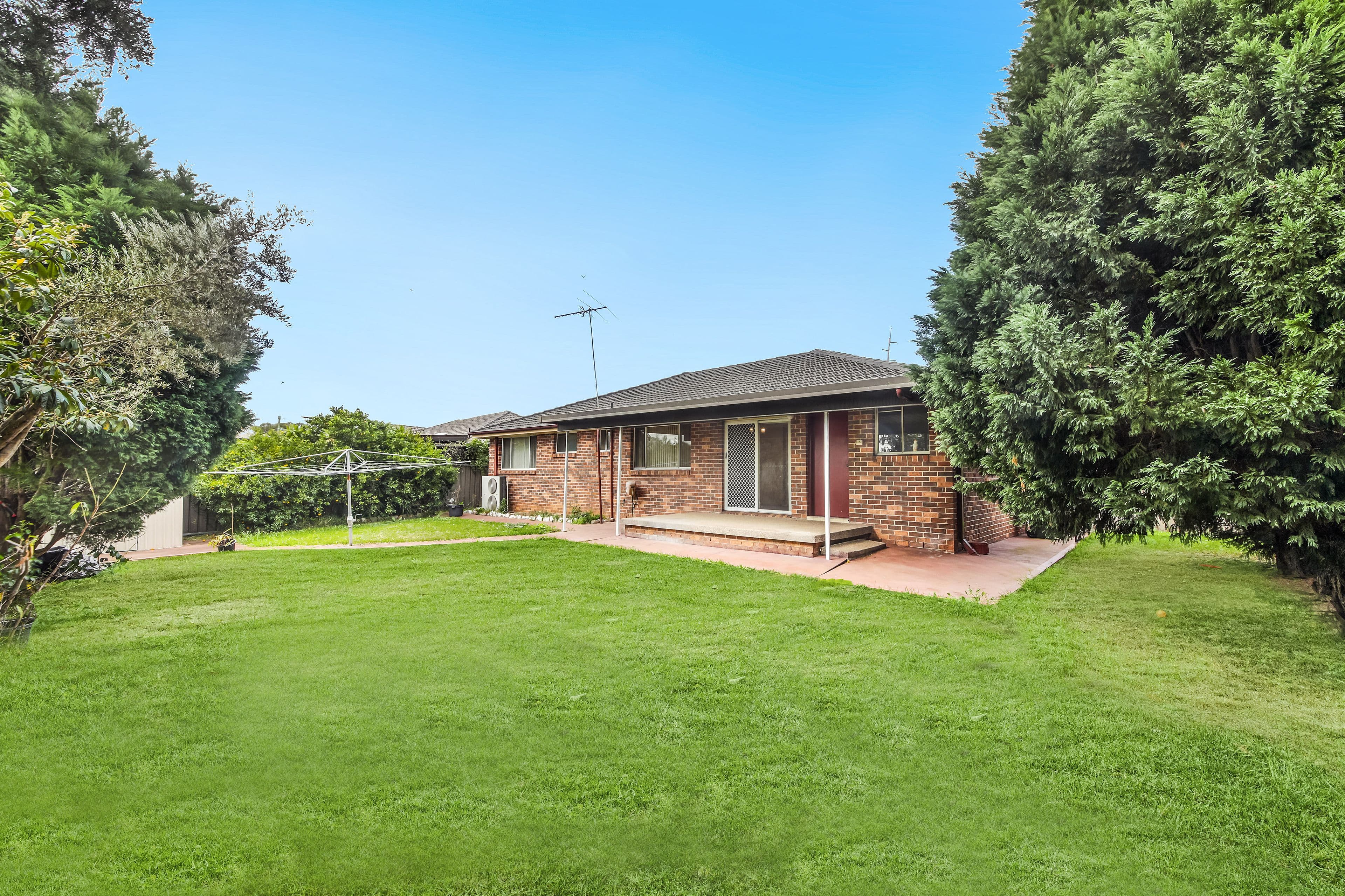 41 Lewis Street, Regents Park - Thumbnail 8