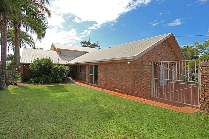 106 Mooloolaba Road, ALEXANDRA HEADLAND QLD 4572, Alexandra Headland - Thumbnail 2