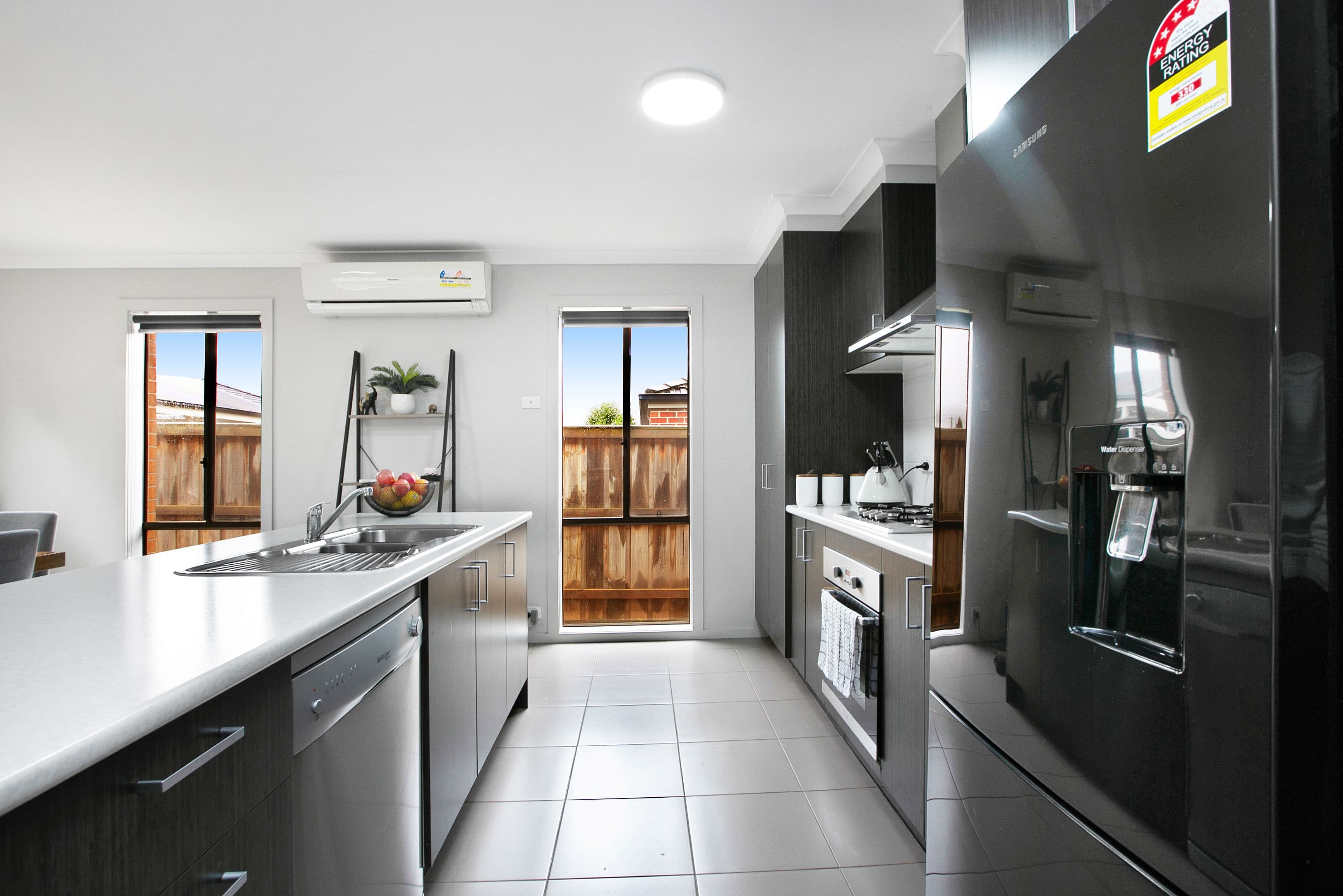 5 Dunraven Crescent, Doreen VIC 3754, Doreen - Thumbnail 3
