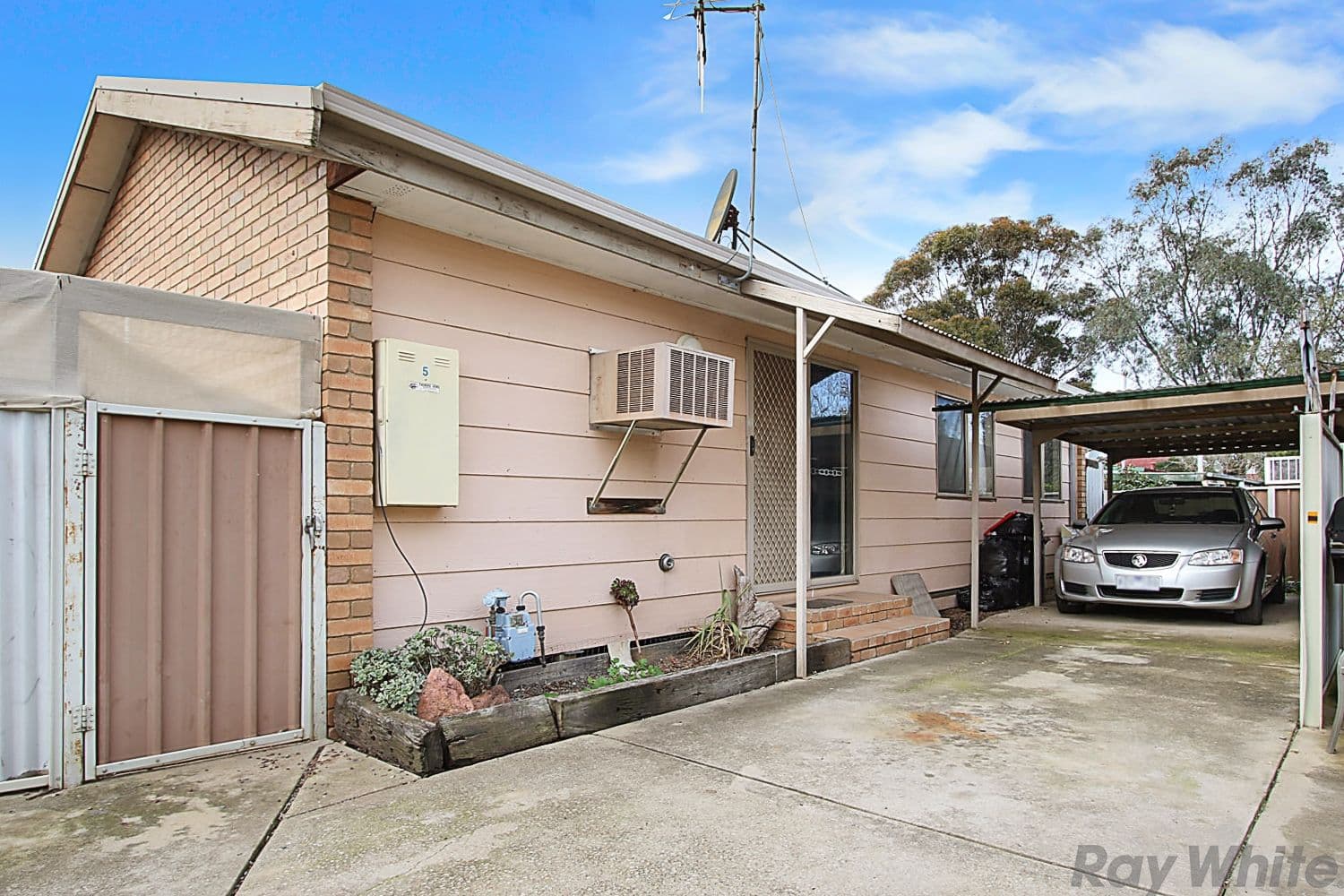 17 Commercial Road, Benalla VIC 3672, Benalla - Image 1