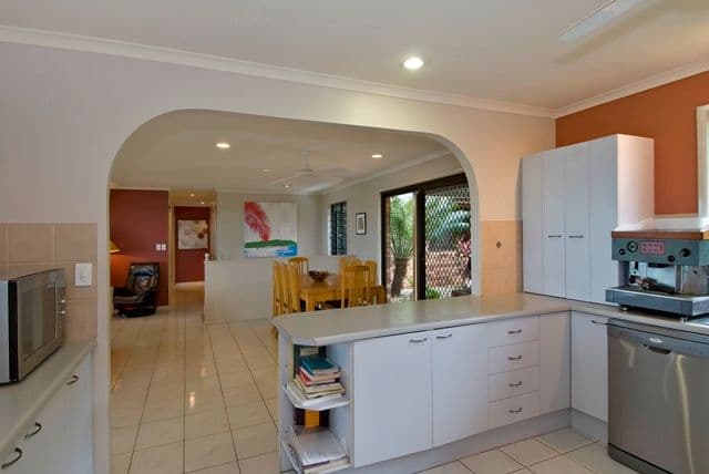 4 Huntley Road, Toogoolawah, QLD, 4313, Toogoolawah - Thumbnail 5