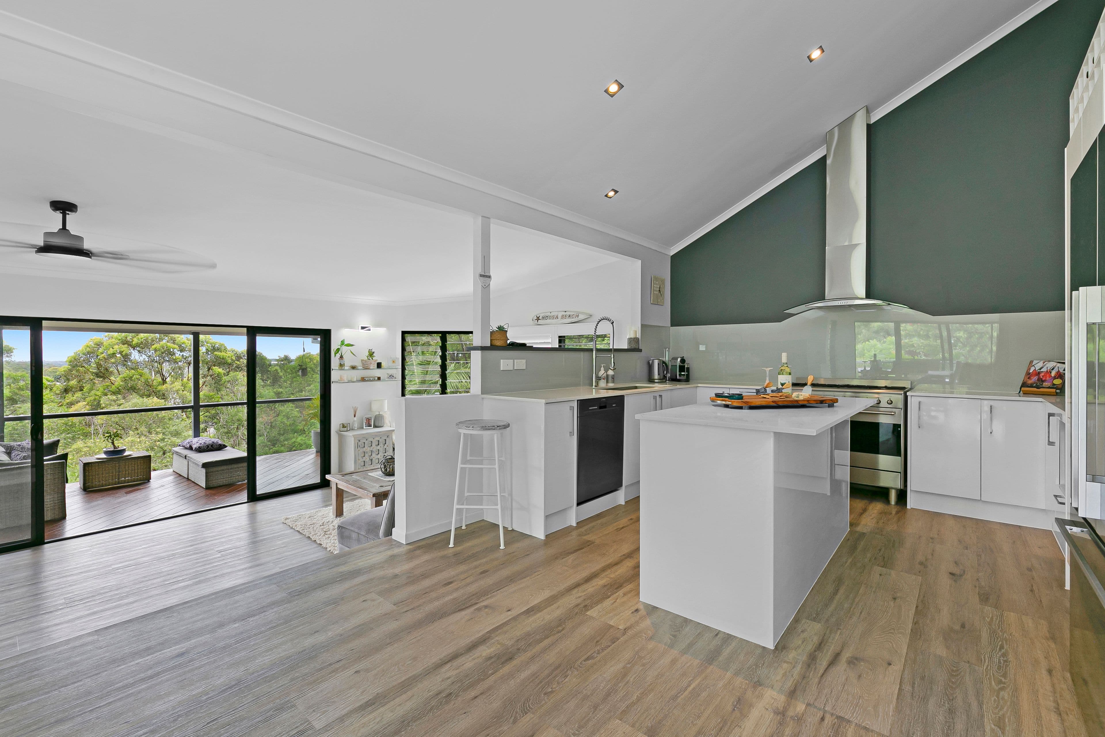 8-10 Tathra Place, Tallai QLD 4213, Tallai - Thumbnail 3
