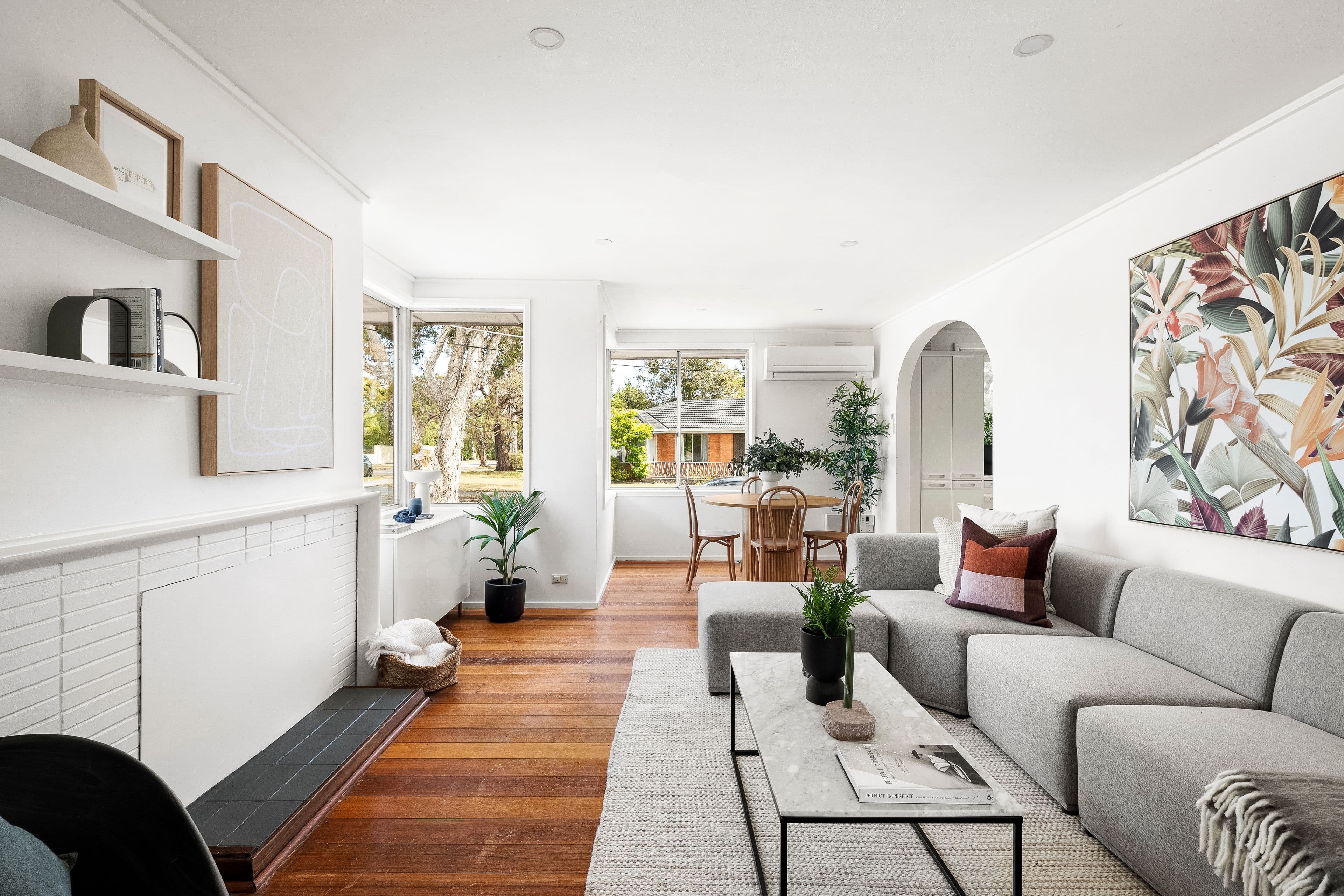 22 Berberis Crescent, Frankston VIC 3199, Frankston - Thumbnail 2