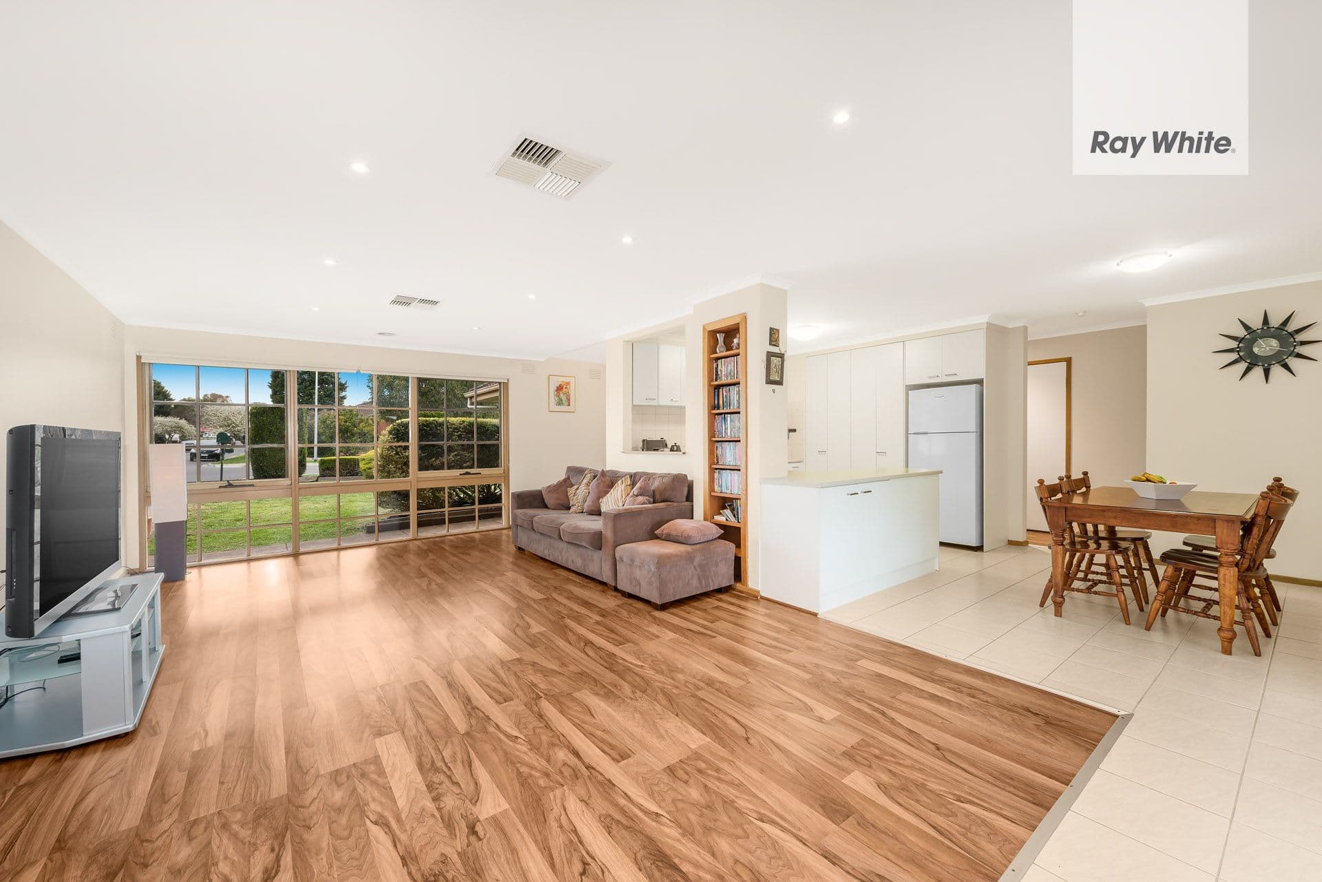 45 Konrads Crescent, Mill Park VIC 3082, Mill Park - Thumbnail 3