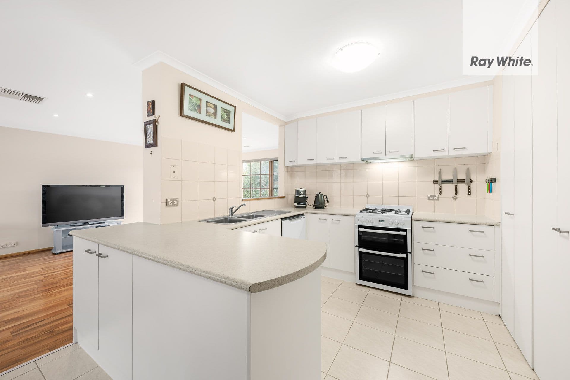 45 Konrads Crescent, Mill Park VIC 3082, Mill Park - Thumbnail 4