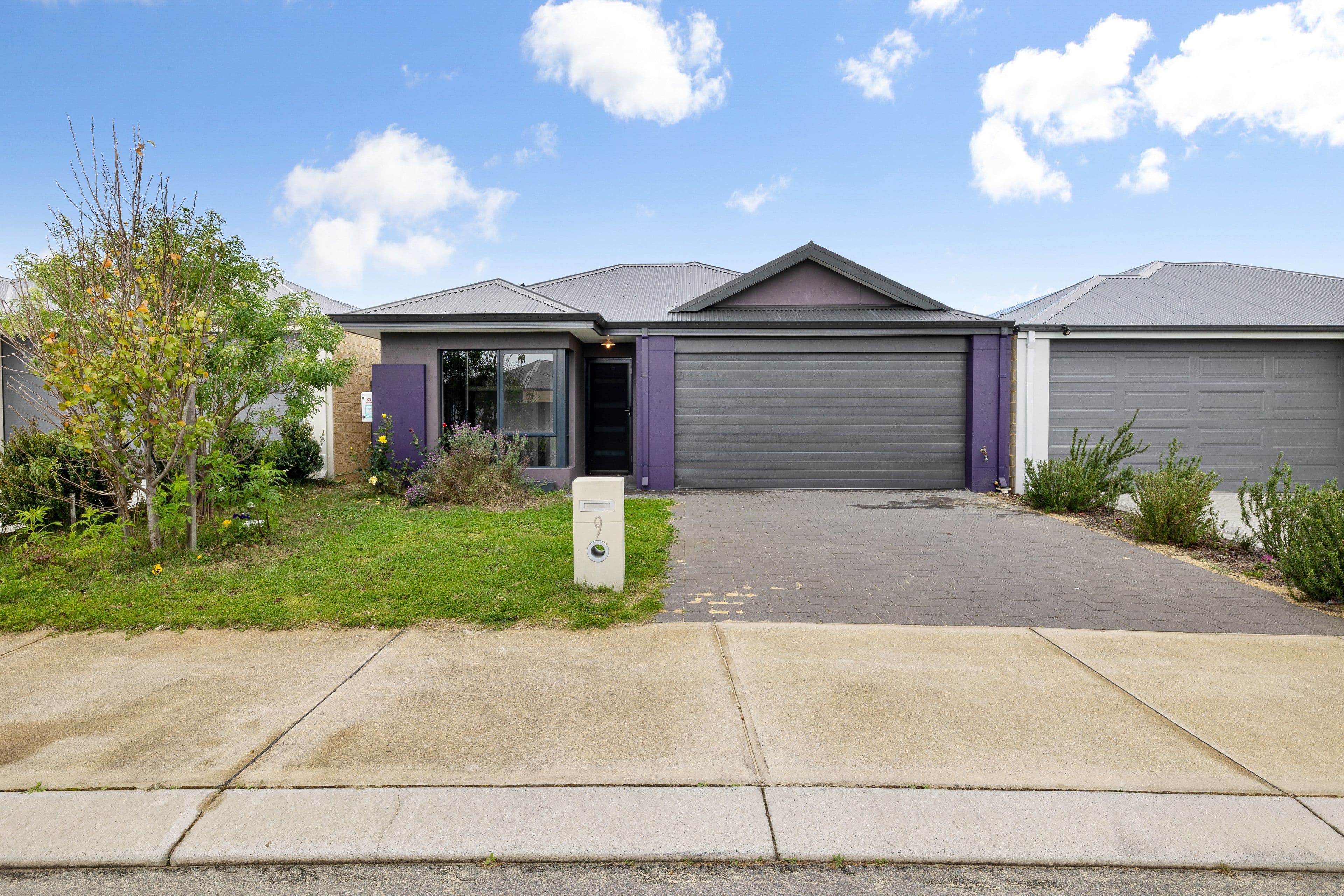 9 Narloo Way, Helena Valley WA 6056, Helena Valley - Thumbnail 2