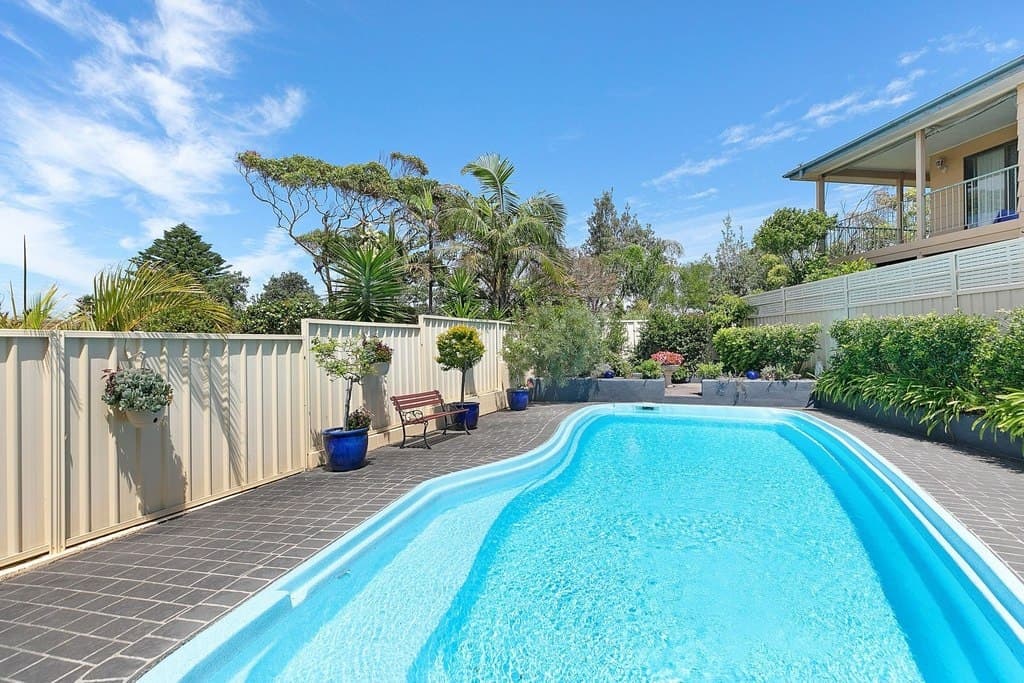 21 Bluewave Crescent, Forresters Beach - Thumbnail 2