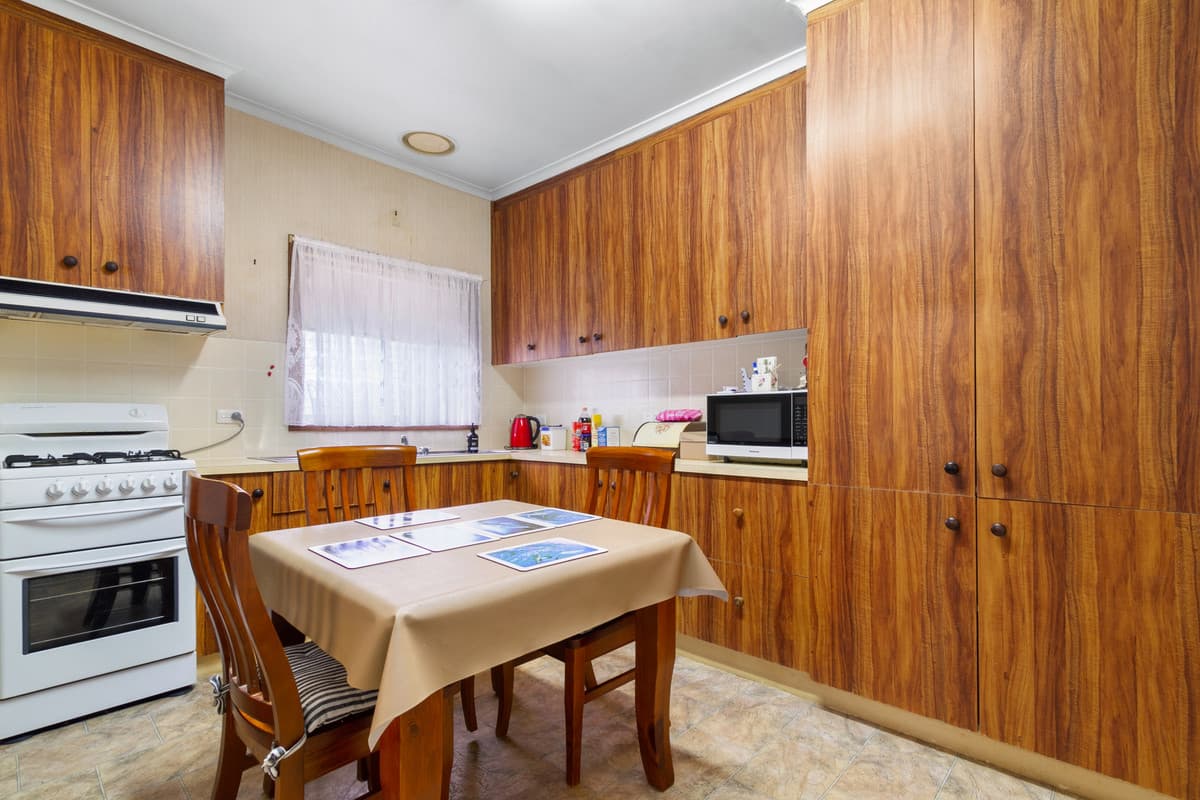 49 Comans Street, Morwell VIC 3840, Morwell - Thumbnail 3