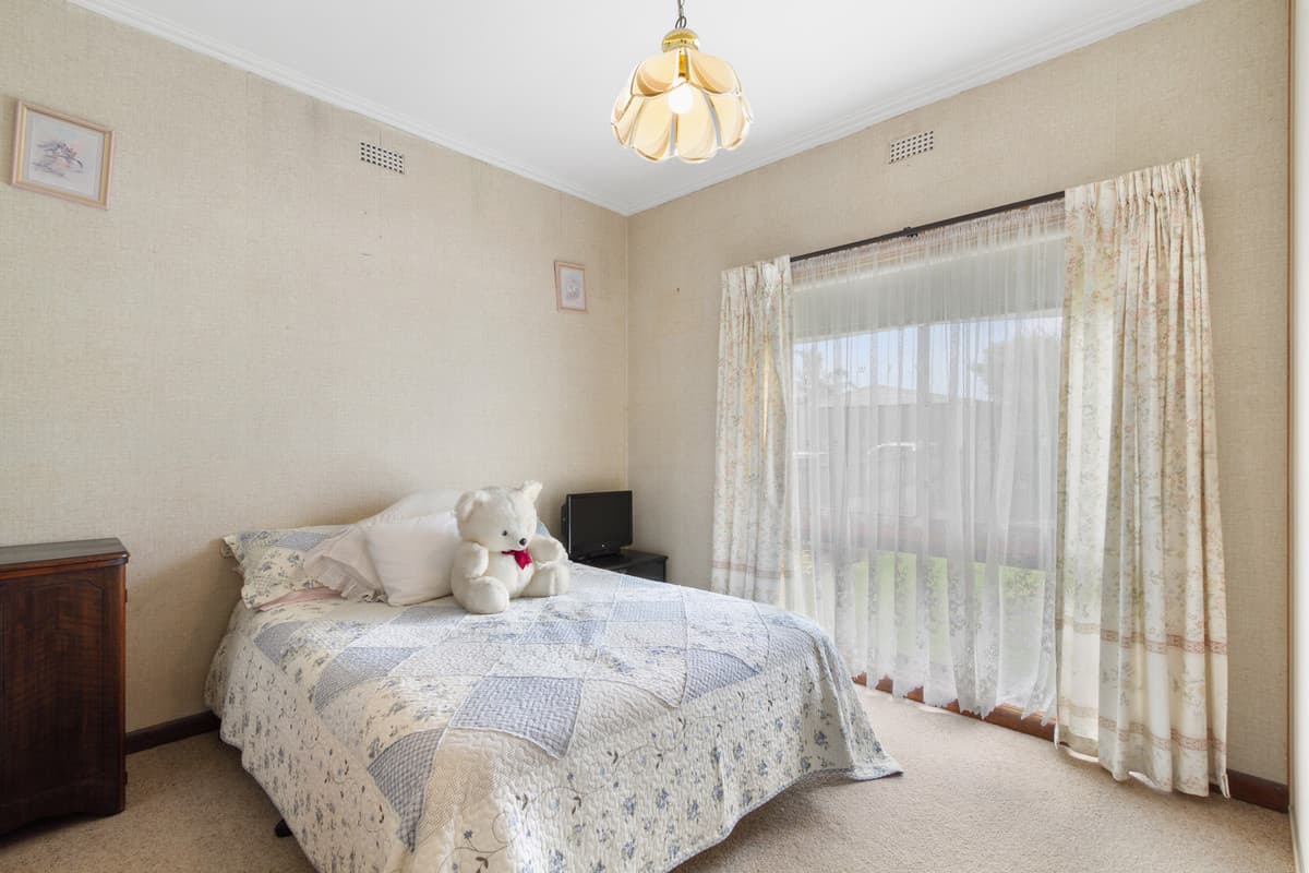 49 Comans Street, Morwell VIC 3840, Morwell - Thumbnail 8