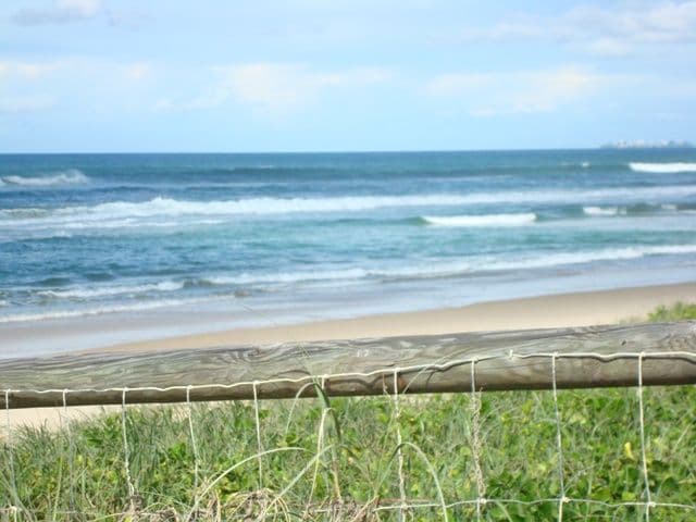 1 Yeringba Street, MERMAID WATERS QLD 4218, Mermaid Waters - Thumbnail 2