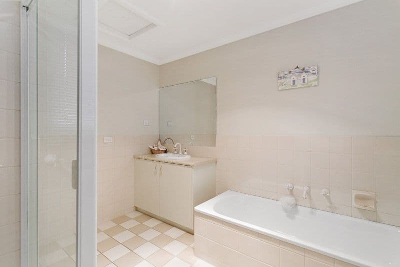 28 Albert Place, DINGLEY VILLAGE VIC 3172, Dingley Village - Thumbnail 7