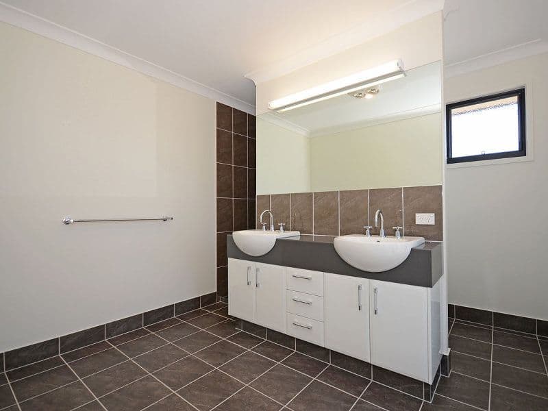 53 Barramundi Drive, BURRUM HEADS QLD 4659, Burrum Heads - Thumbnail 8