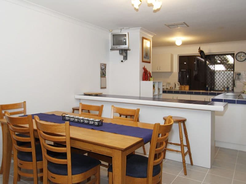 32 Mammoth Court, BALLAJURA WA 6066, Ballajura - Thumbnail 5