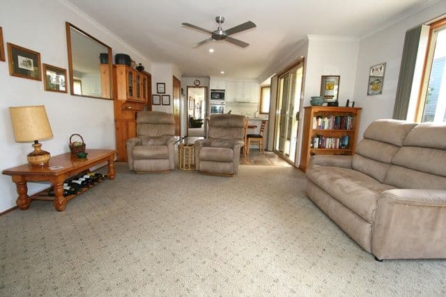 1 Parrakoola Way, Cowes VIC 3922, Cowes - Thumbnail 5