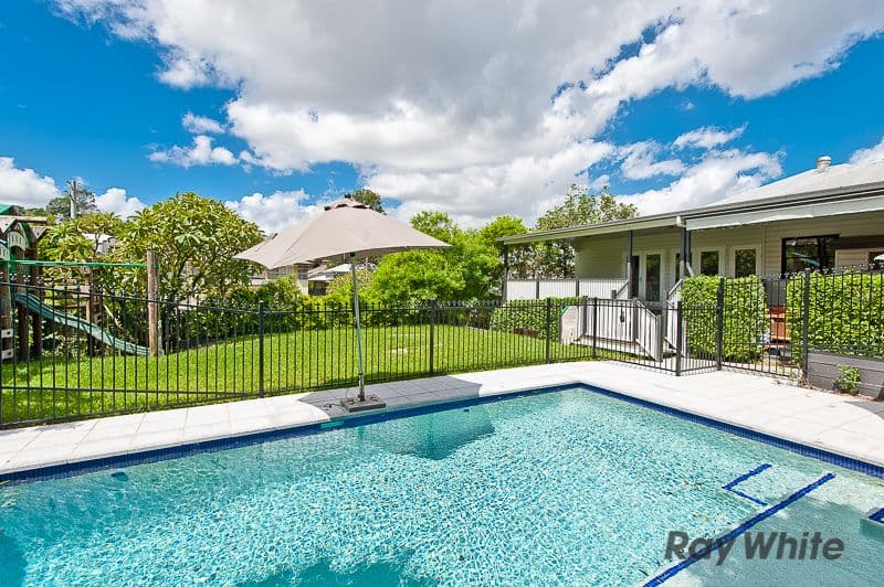 83 Alderley Avenue, ALDERLEY QLD 4051, Alderley - Thumbnail 4