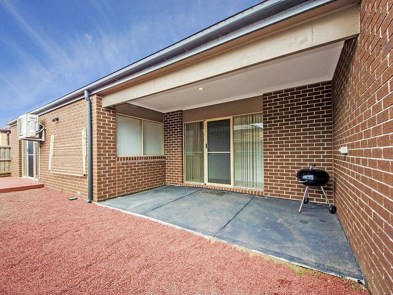 6 Genesis Place, TARNEIT VIC 3029, Tarneit - Thumbnail 2